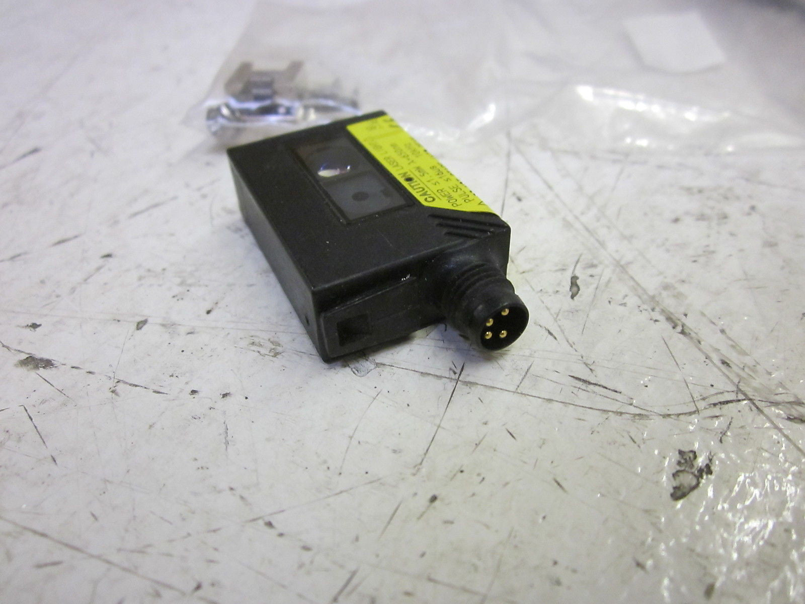 IFM ELECTRONIC OJ5053 PHOTOELECTRIC SENSOR 0JHLFNKG/F0/AS *NEW IN BOX*