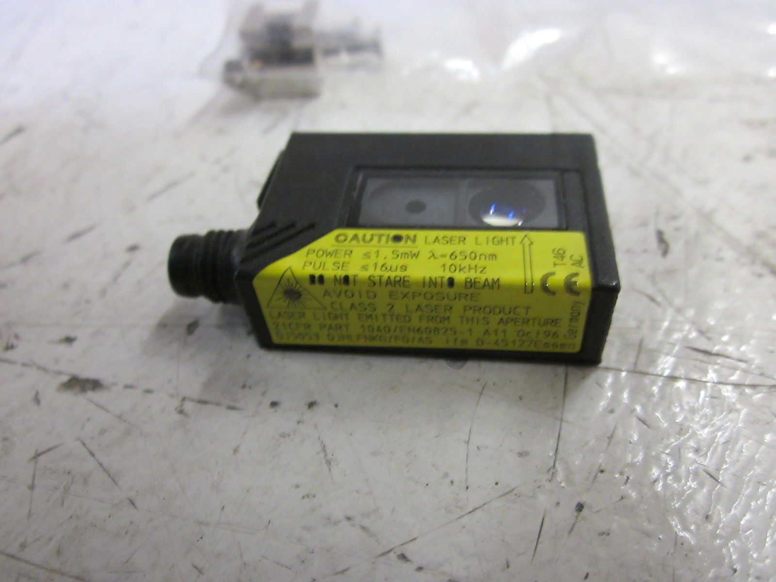IFM ELECTRONIC OJ5053 PHOTOELECTRIC SENSOR 0JHLFNKG/F0/AS *NEW IN BOX*