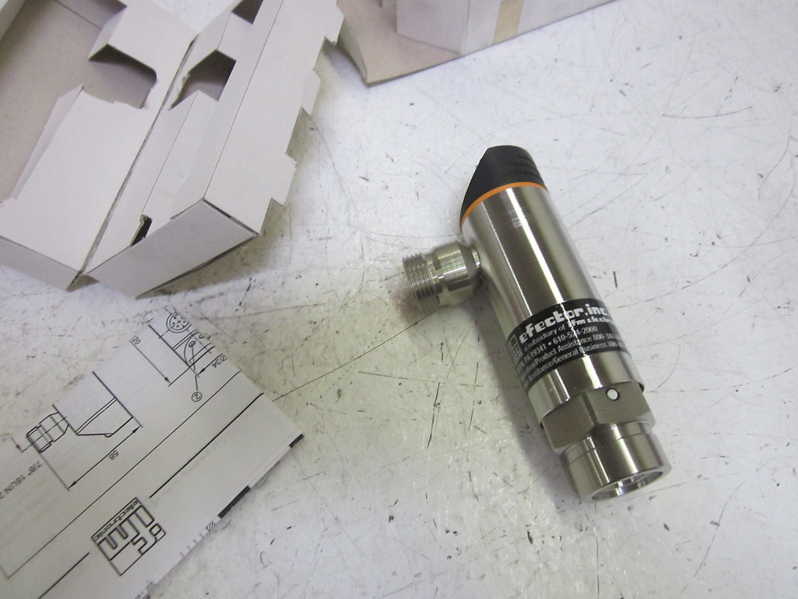 IFM ELECTRONIC PB4314 PRESSURE SENSOR 102-132VAC *NEW IN BOX*