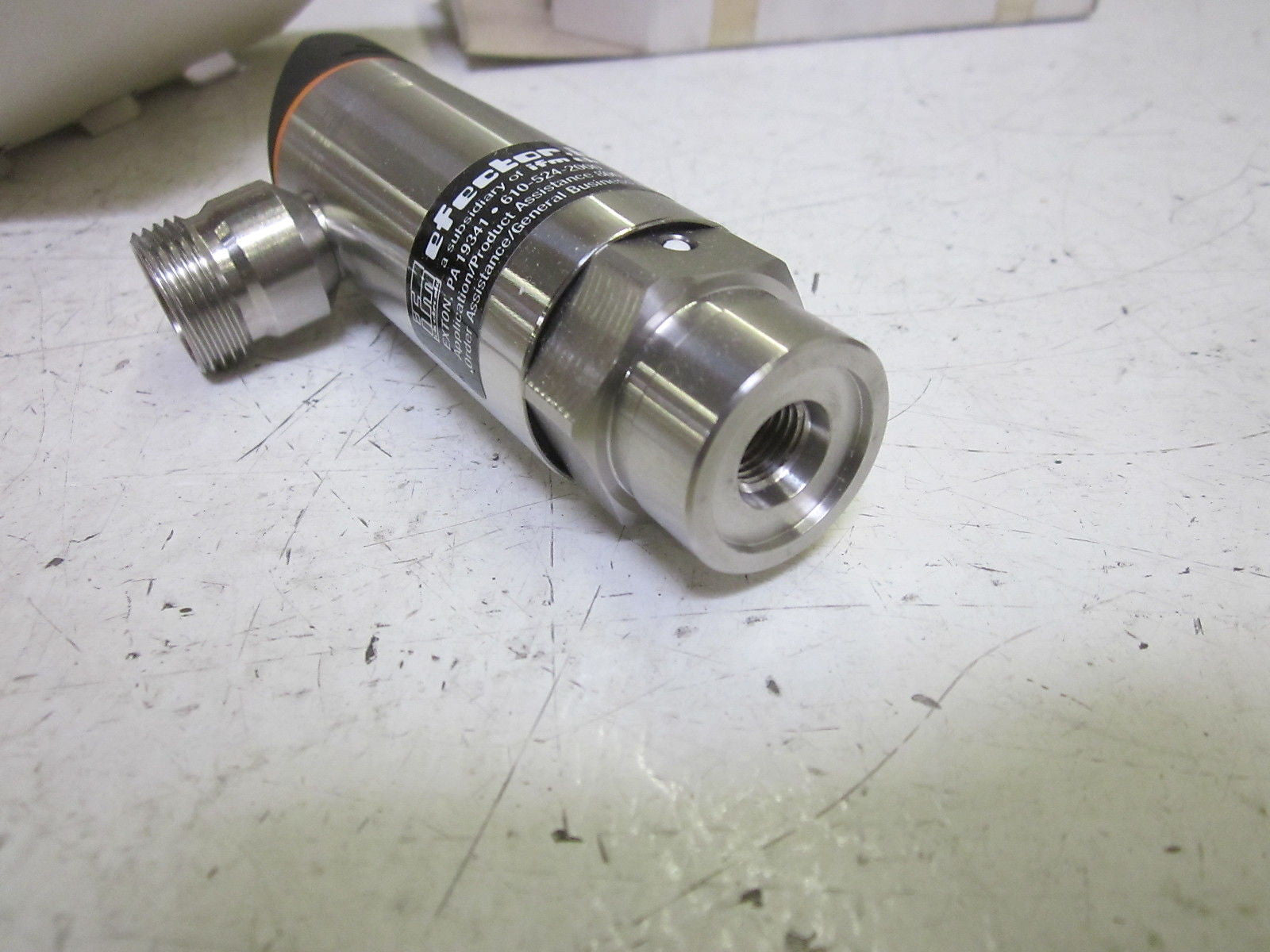 IFM ELECTRONIC PB4314 PRESSURE SENSOR 102-132VAC *NEW IN BOX*