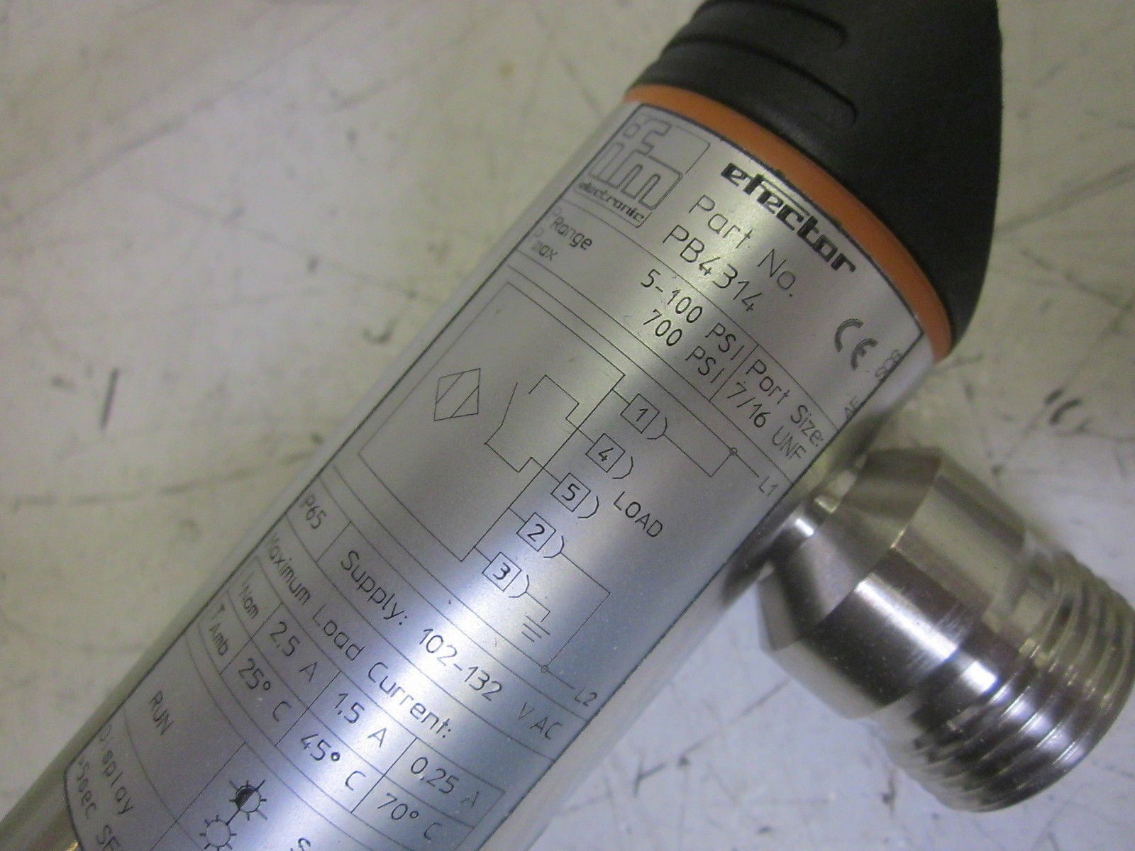 IFM ELECTRONIC PB4314 PRESSURE SENSOR 102-132VAC *NEW IN BOX*