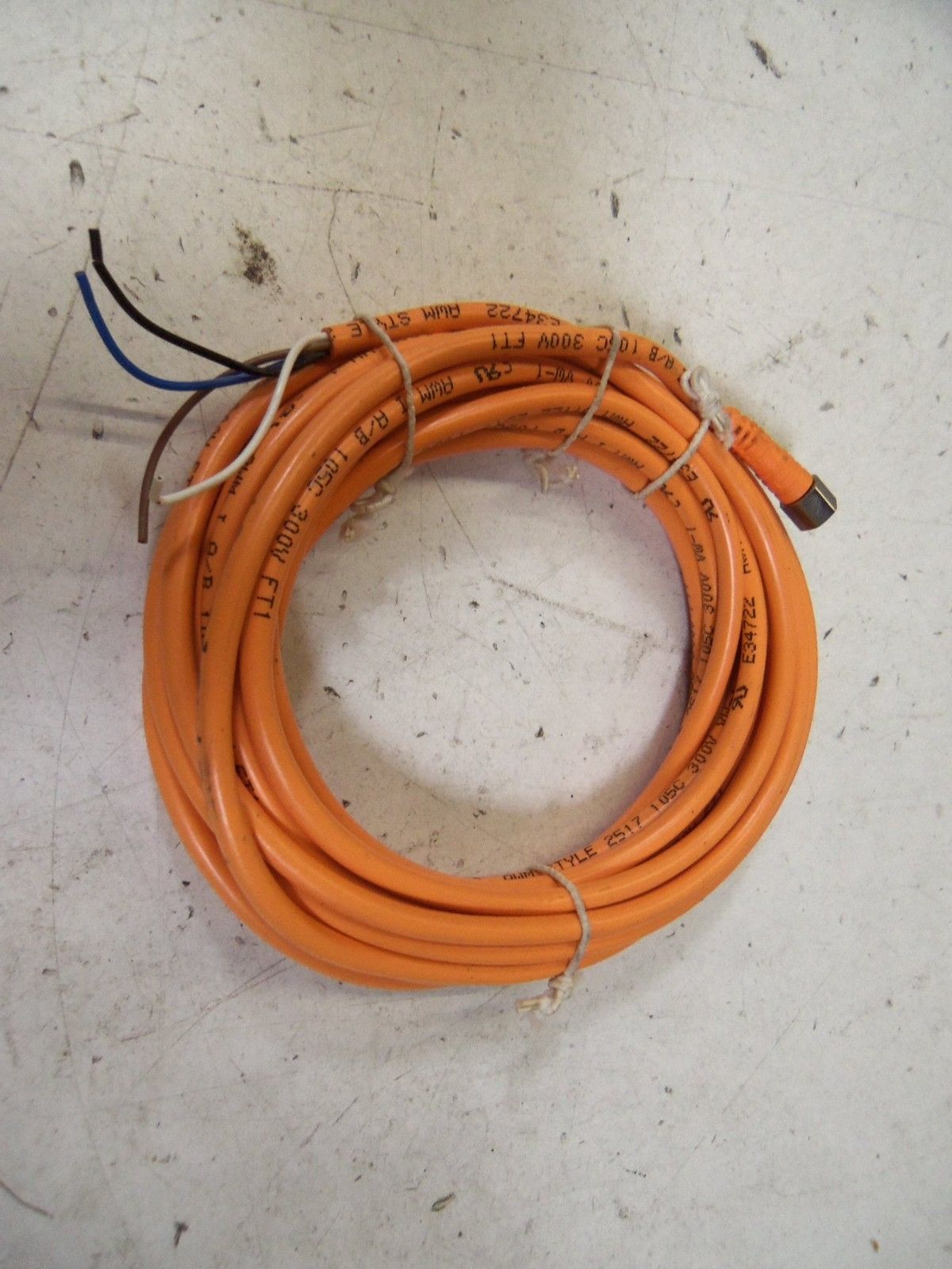 IFM ELECTRONICS E11223 *NEW NO BOX*
