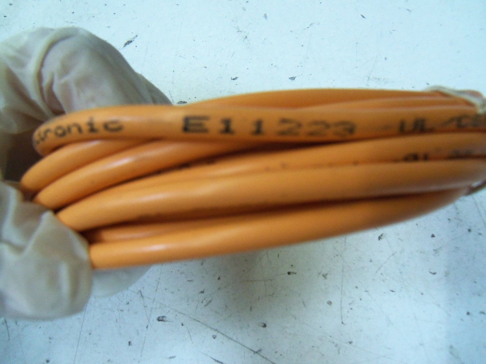 IFM ELECTRONICS E11223 *NEW NO BOX*