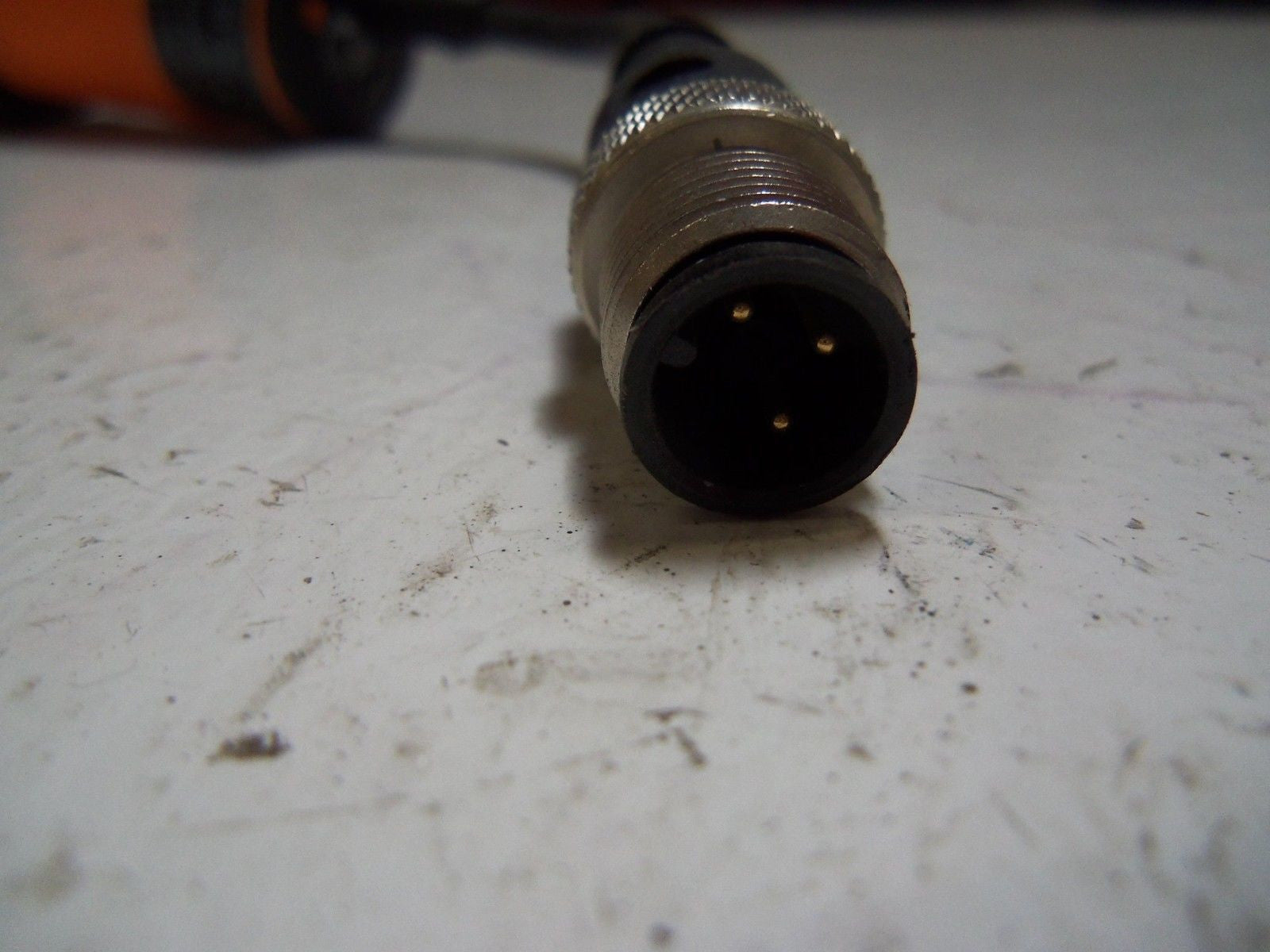 IFM ELECTRONICS KI5209 PROXIMITY SENSOR SWITCH *USED*