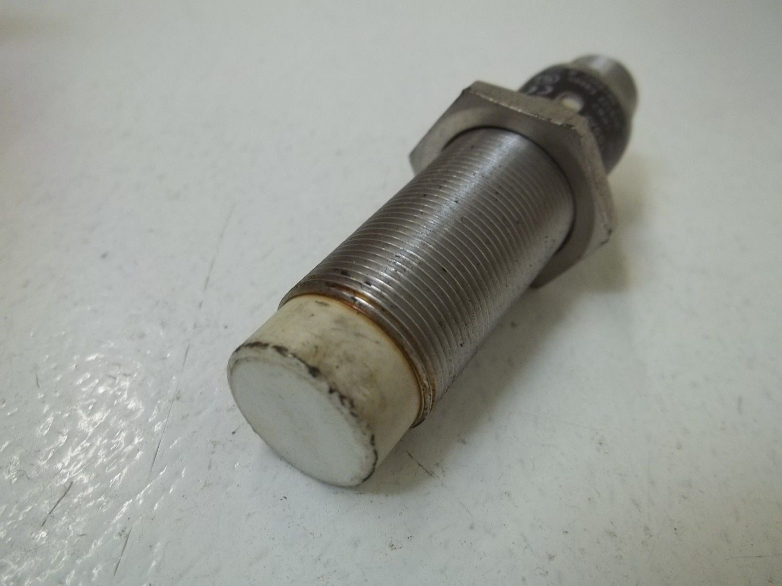 IFM EFECTOR IG0345 INDUCTIVE PROXIMITY SENSOR *USED*