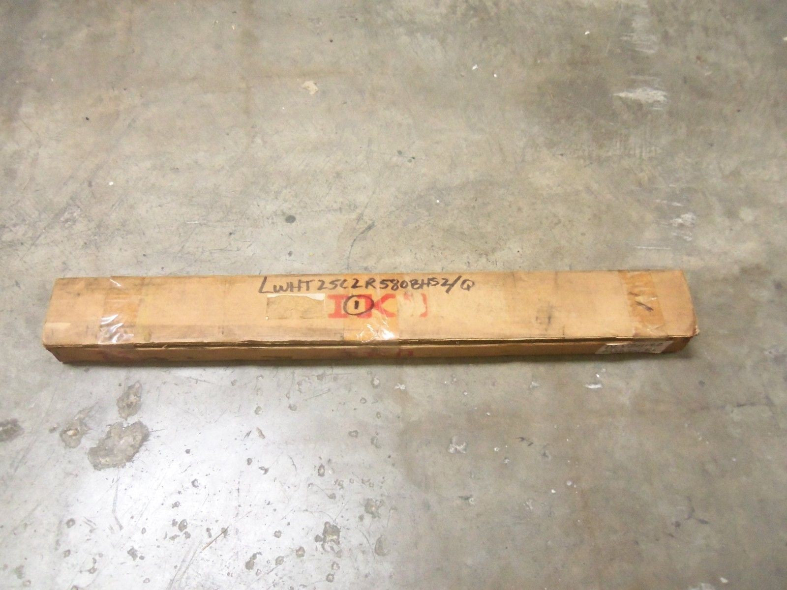 IKO LWH 25B RAIL LENGTH 20 1/2" *NEW IN BOX*