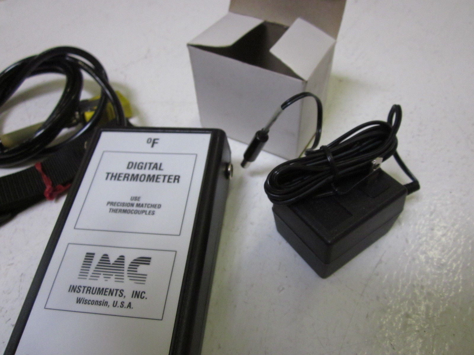 IMC INSTRUMENTS 5110K DIGITAL THERMOMETER -60 TO 1999F *NEW NO BOX*