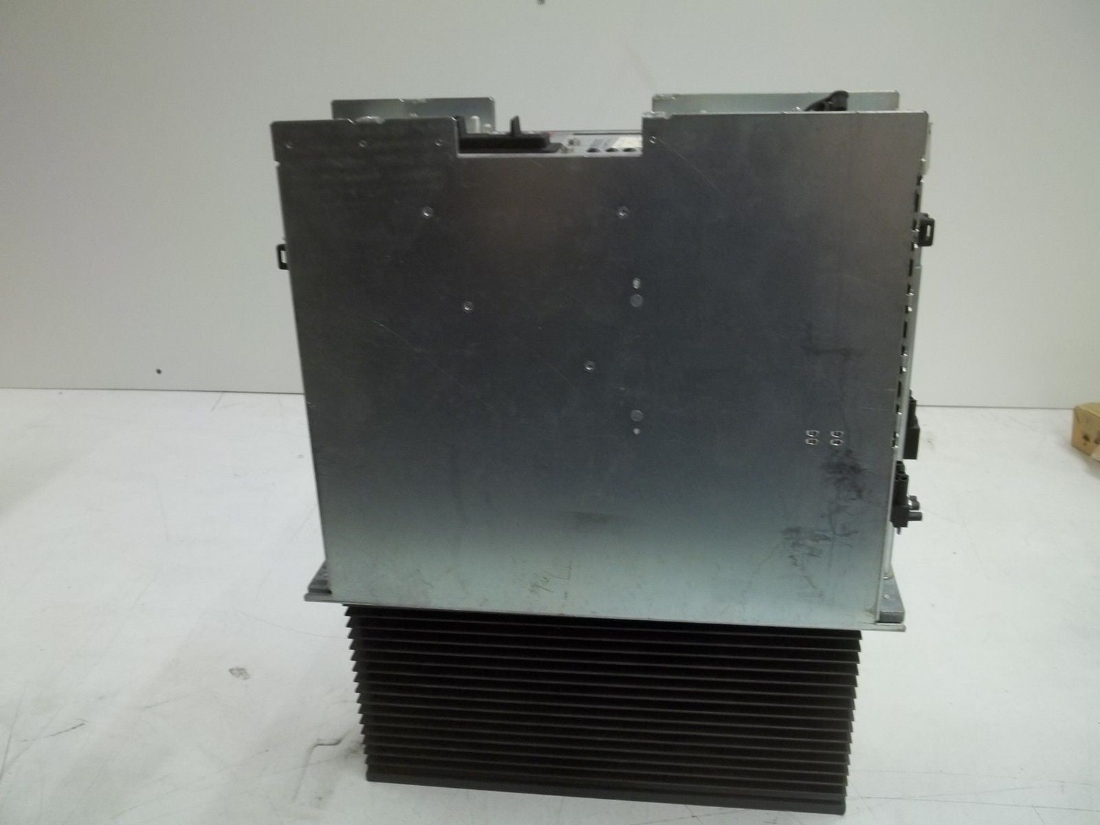 INDRAMAT DIGITAL AC SERVO CONTROLLER DDS02.1-A150-D  *USED*