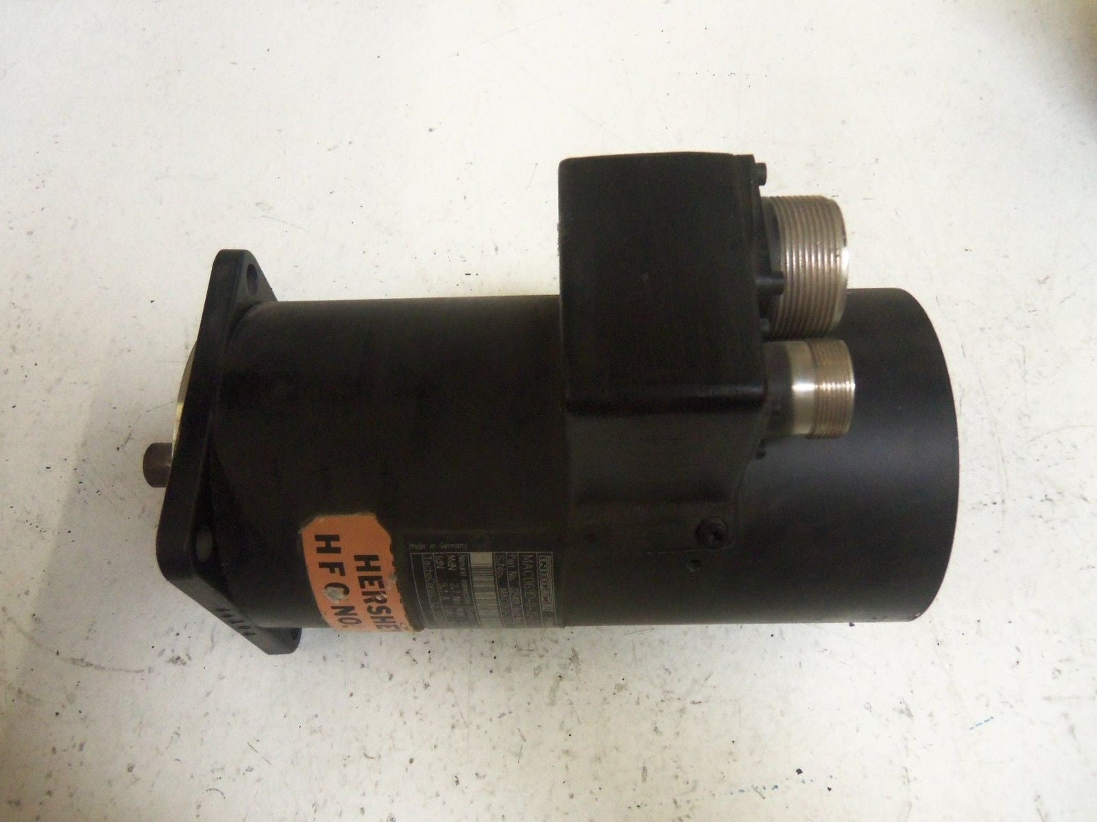 INDRAMAT MAC063D-0-JS-2-C/095-B-0/S001 *USED*