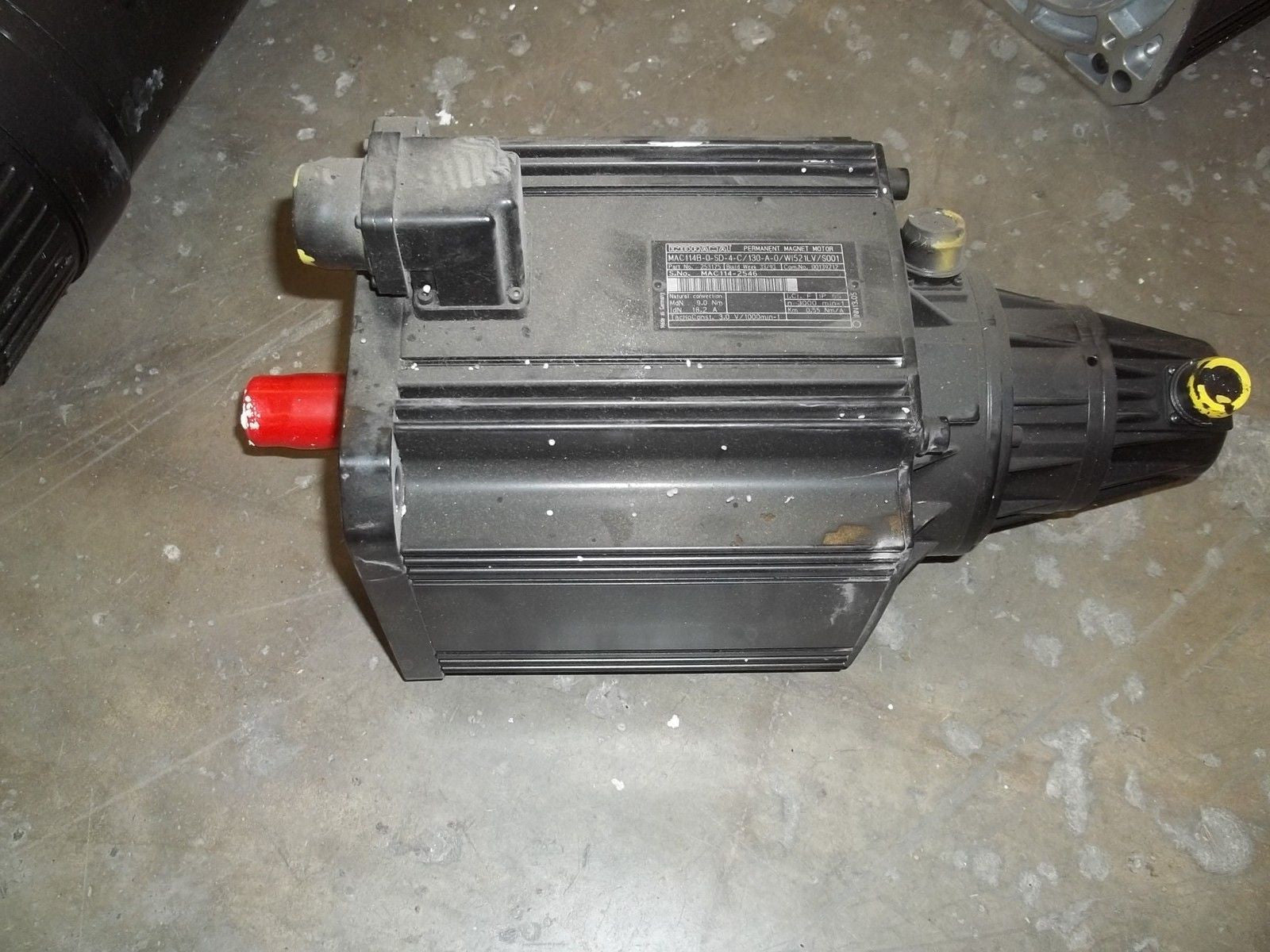 INDRAMAT MAC114B-0-SD-4-C/130-A-0/W1521LV/S0001 SERVO MOTOR *NEW NO BOX*
