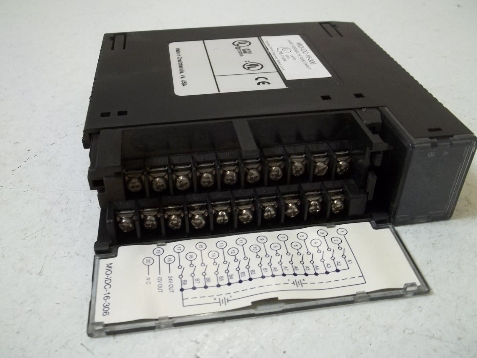 INDUSTRIAL CONTROL EQUIPMENT  MIO-IDC-16-306 24VDC POS/NEG 16 POINT INPUT *USED*