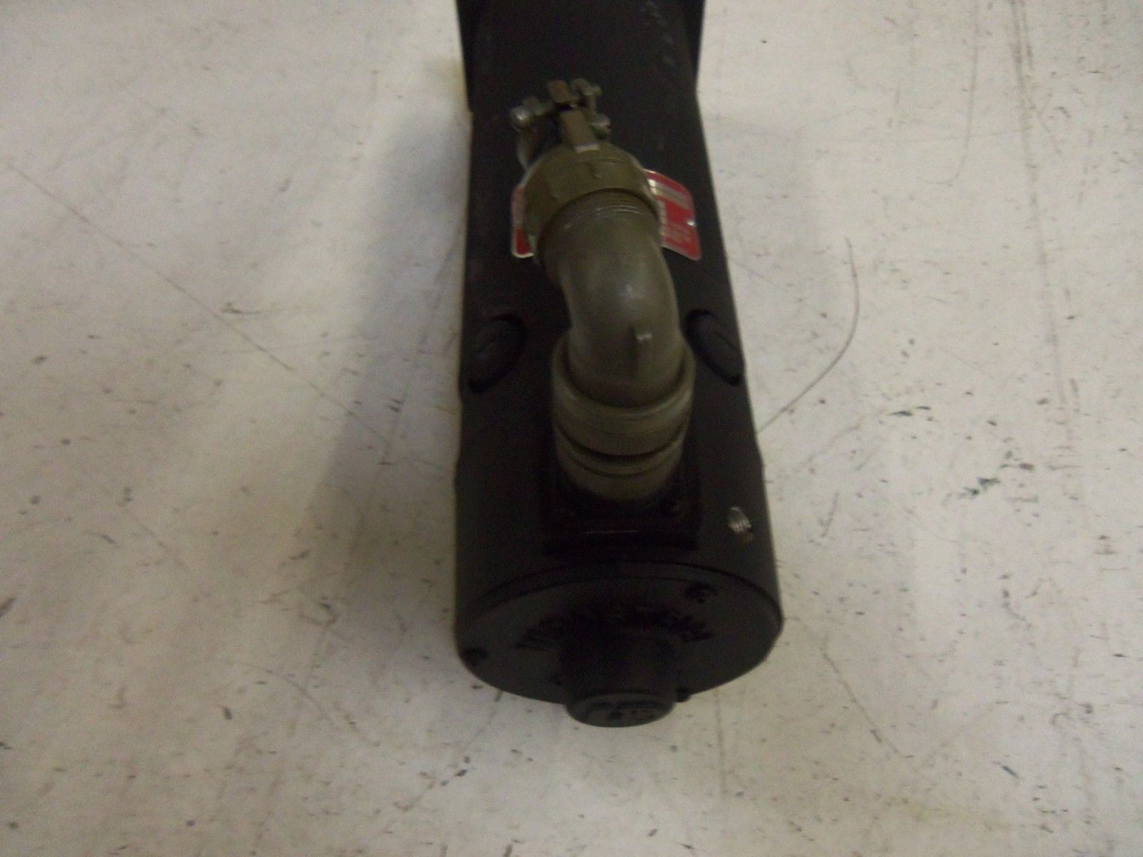 INDUSTRIAL DRIVES TT-29370-3120-B6 SERVO MOTOR *USED*