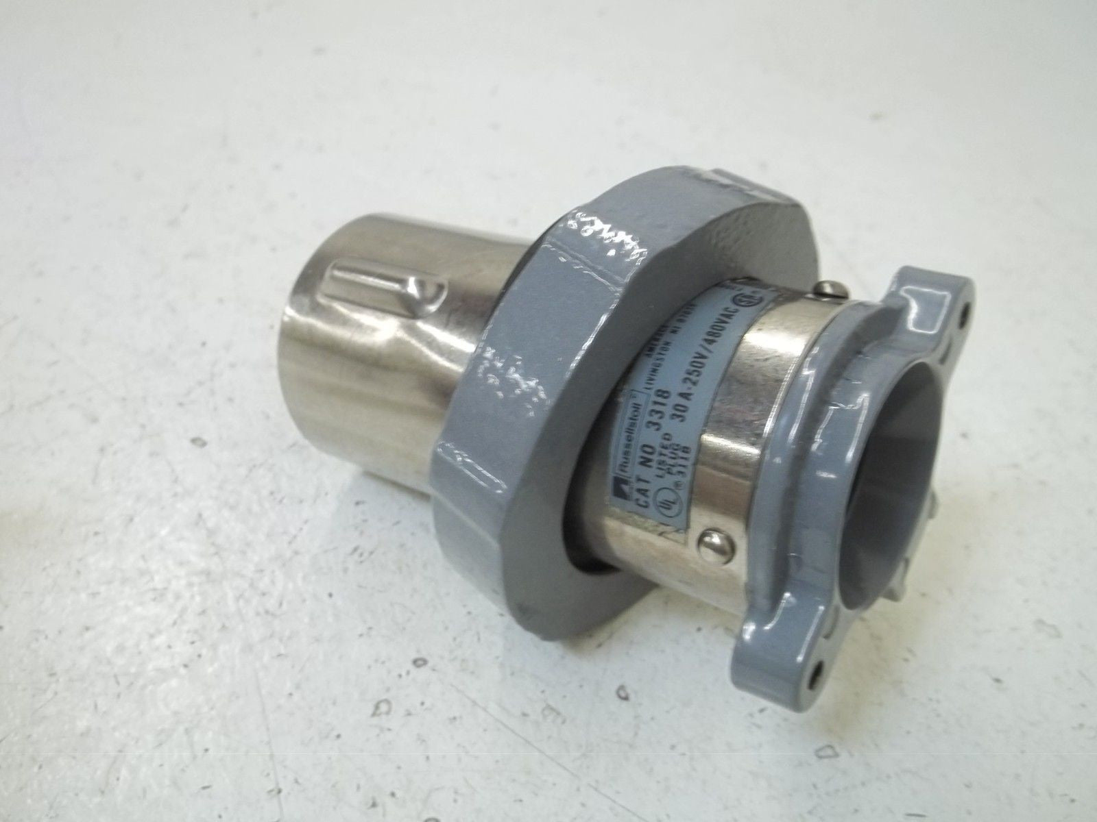 INDUSTRIAL ELECTRICAL PRODUCTS 3318 ANGLE TYPE PLUG *NEW IN BOX*