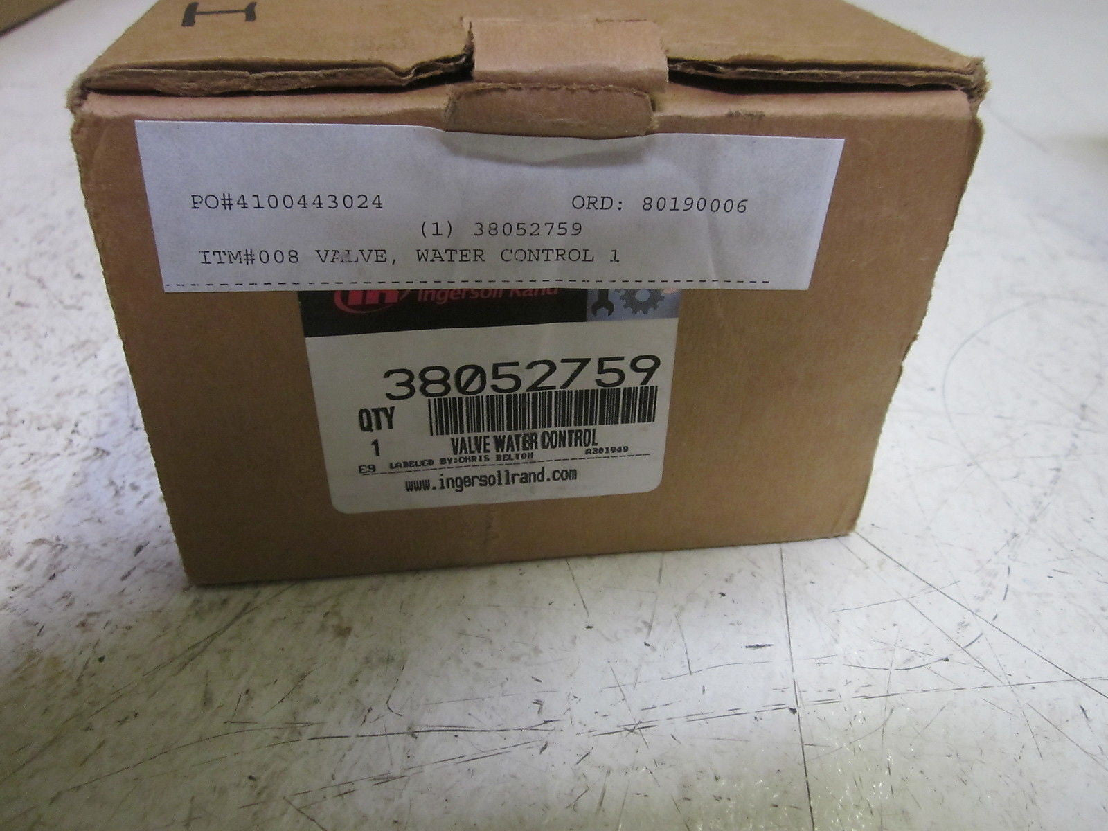 INGERSOLL RAND 38052759 VALVE WATER CONTROL *NEW IN BOX*