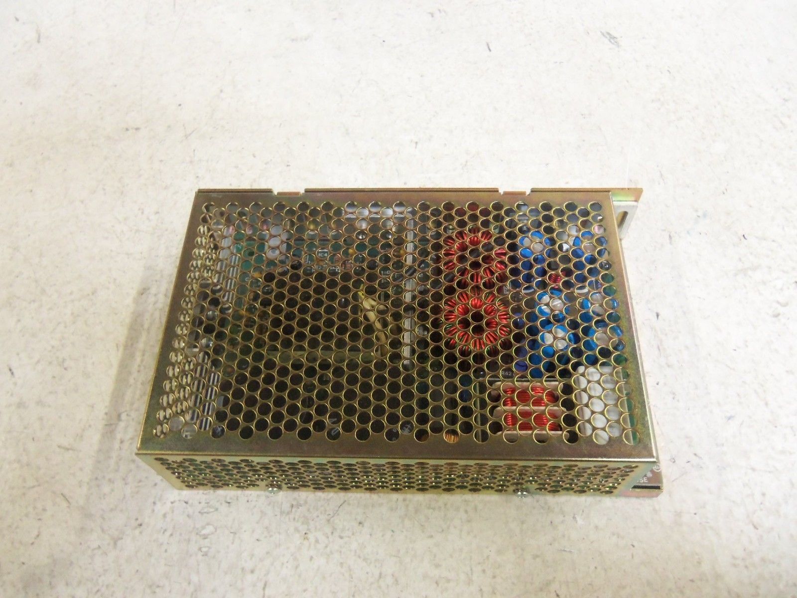 INTEGRATED POWER SRW-115-3002-TS POWER SUPPLY *USED*