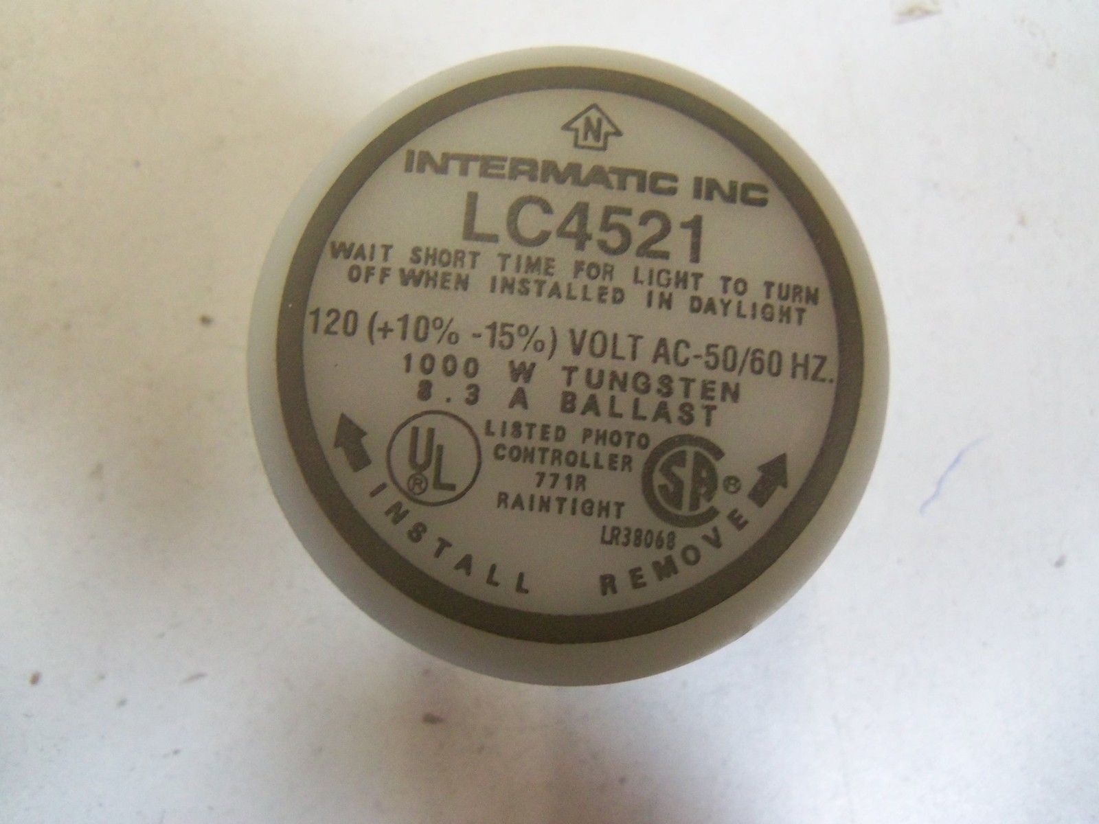 INTERMATIC INC. LC4521 PHOTO CONTROL *NEW IN BOX*