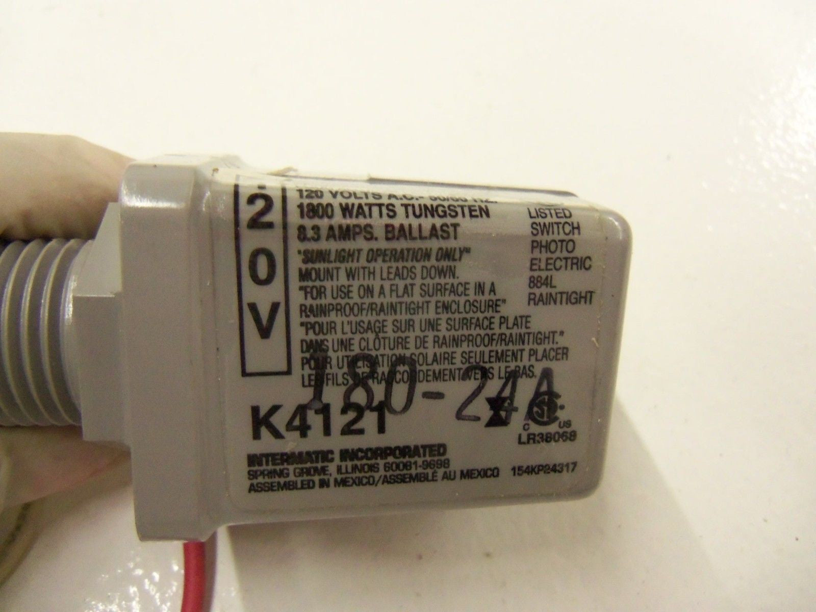 INTERMATIC K4121 PHOTOELECTRIC CONTROL 120V *USED*
