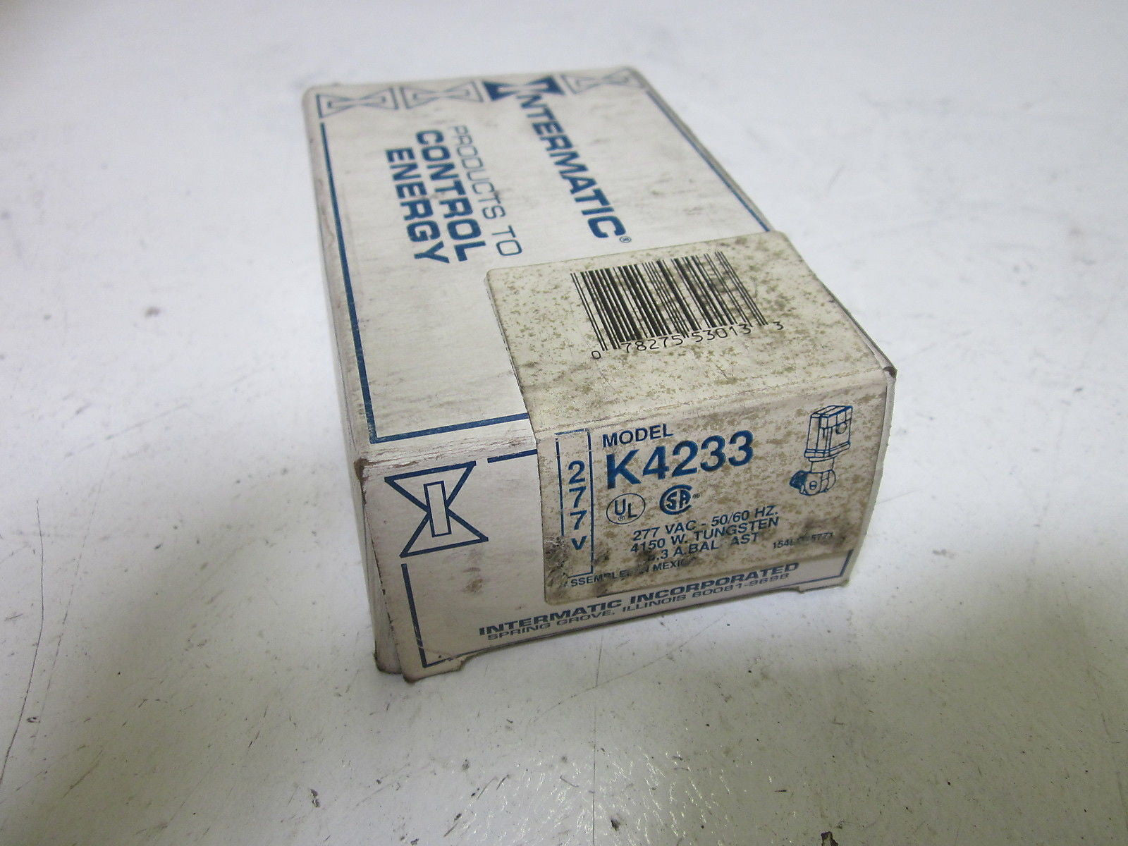 INTERMATIC K4233 PHOTO ELECTRIC CONTROL 77VAC *NEW IN BOX*