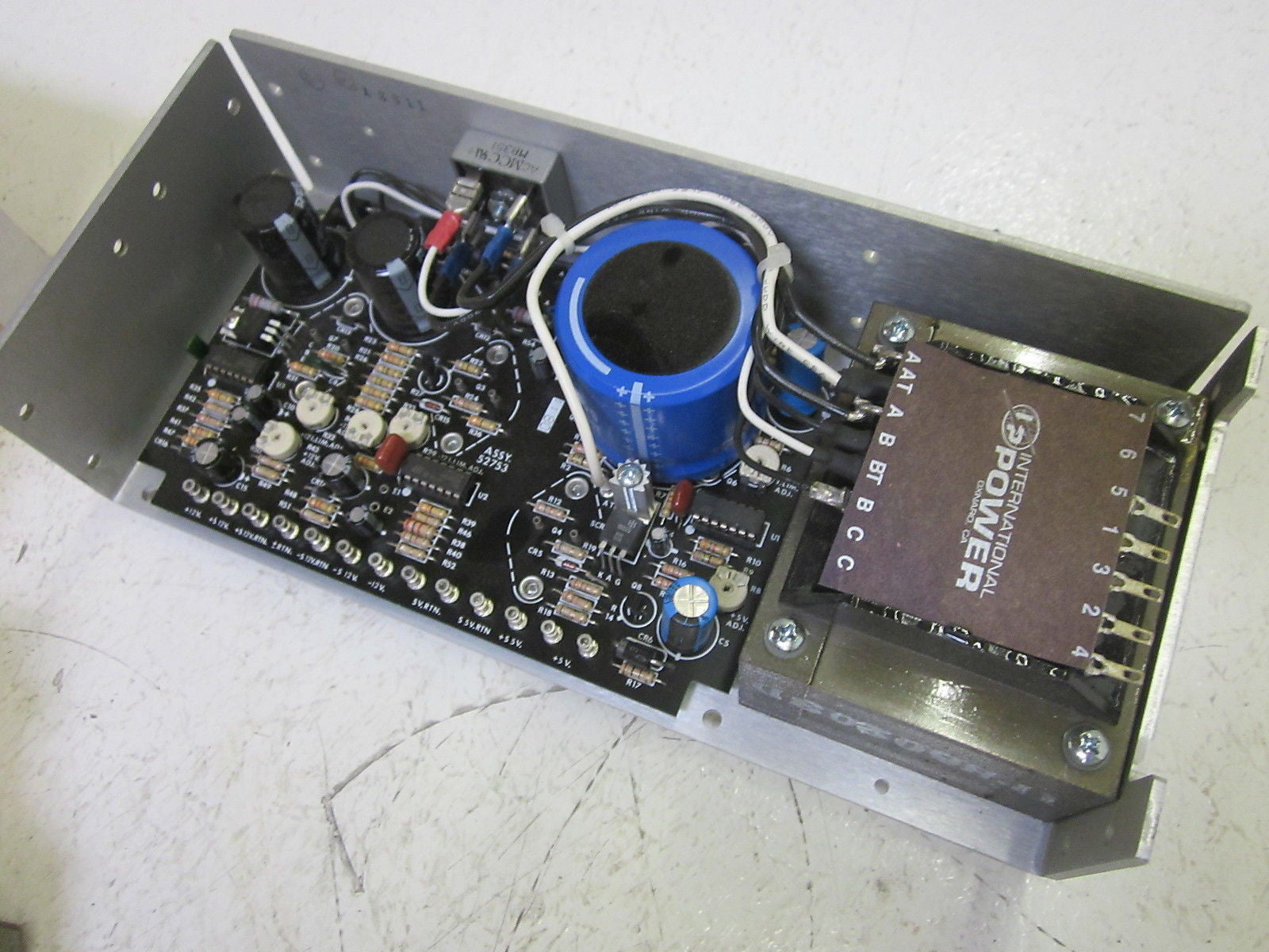 INTERNATIONAL POWER ICP131 POWER SUPPLY 5VDC 8AMP *USED*