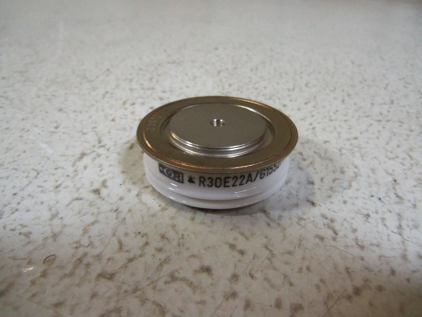 IR R30E22A/G1552PDE S4444B9417  THYRISTOR *NEW NO BOX*