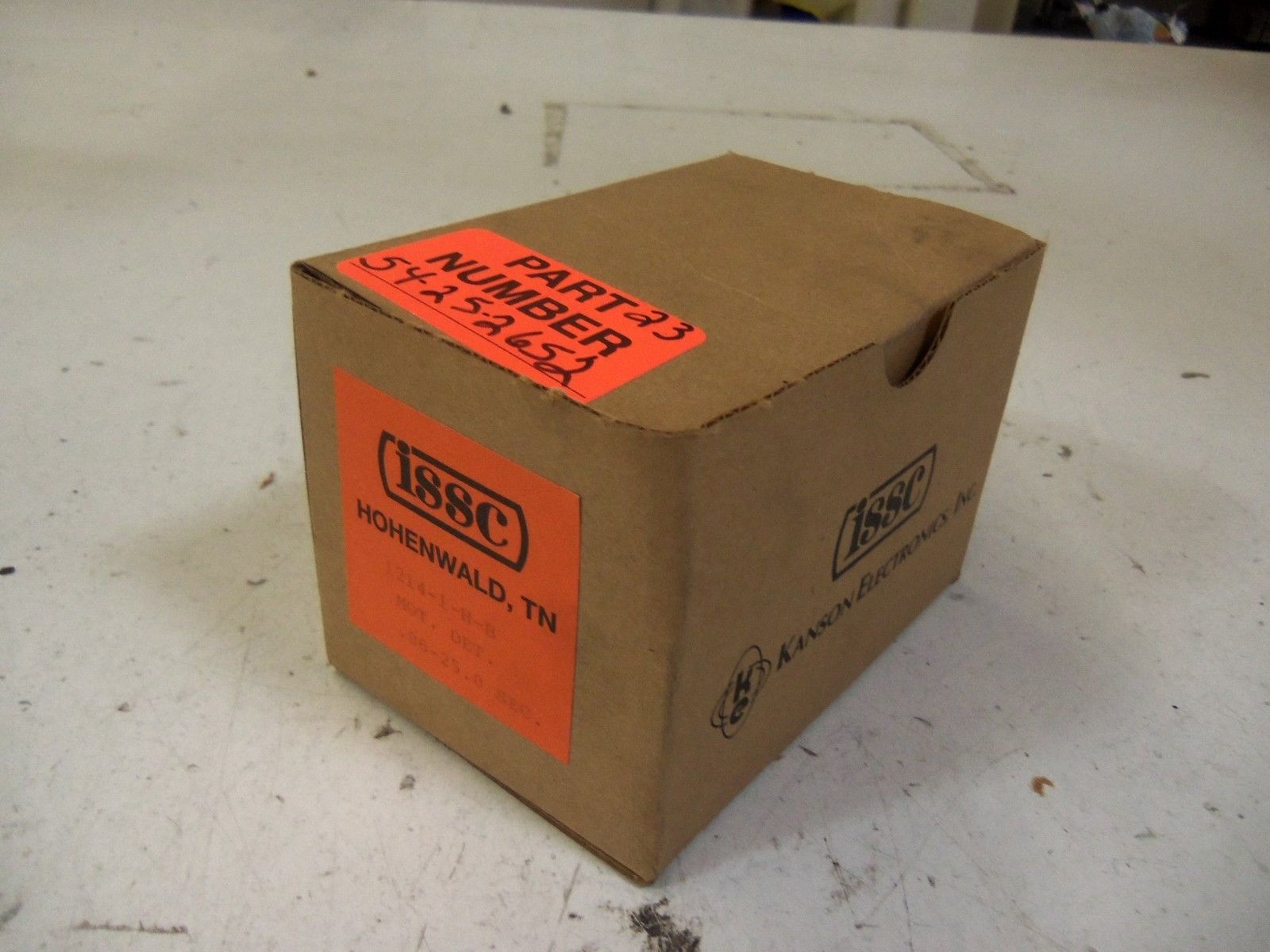 ISSC 1214-1-H-B MOTION DETECTOR .06-25 SEC *NEW IN BOX*