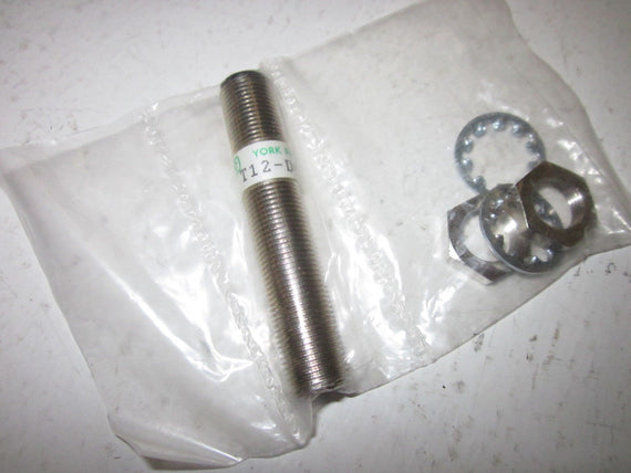 ISSC T12-D418 PROXIMITY SWITCH  *NEW IN BOX*
