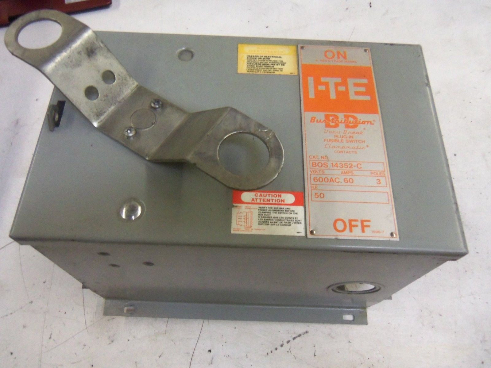 ITE VACU-BREAK BOS 14352-C BUSWAY SWITCH PLUG 60A 600V *USED*