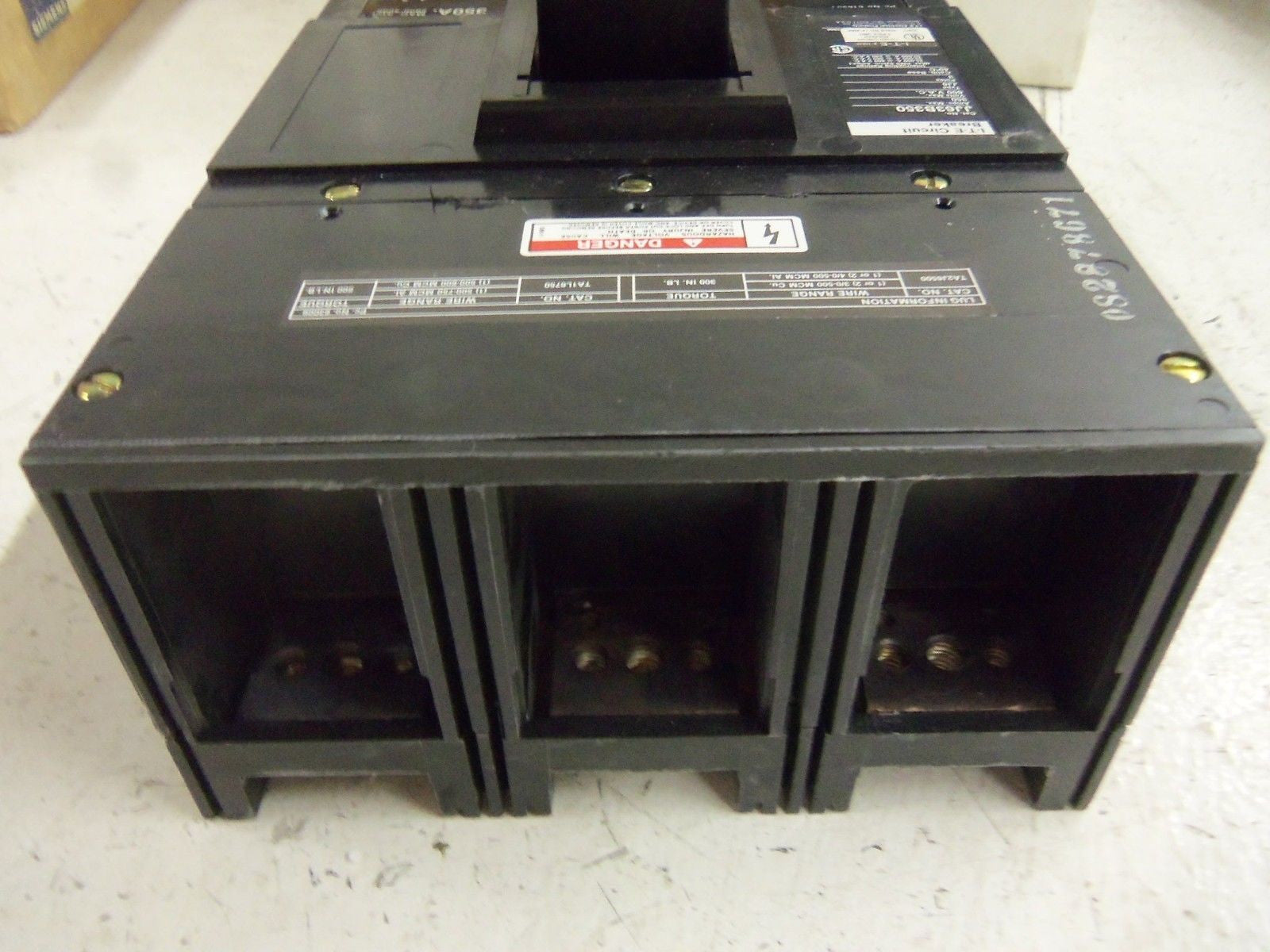 ITE JJ63B350 CIRCUIT BREAKER *NEW IN BOX*