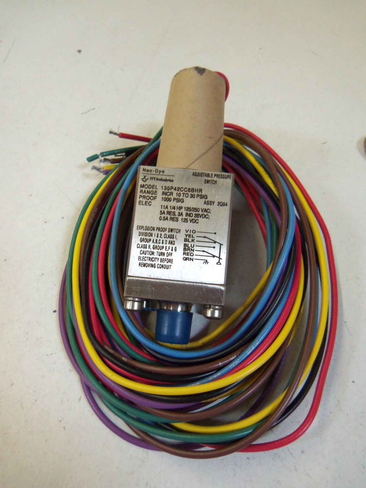 ITT AEROSPACE CONTROLS PRESSURE SWITCH 130P42CC6BHR *NEW NO BOX*