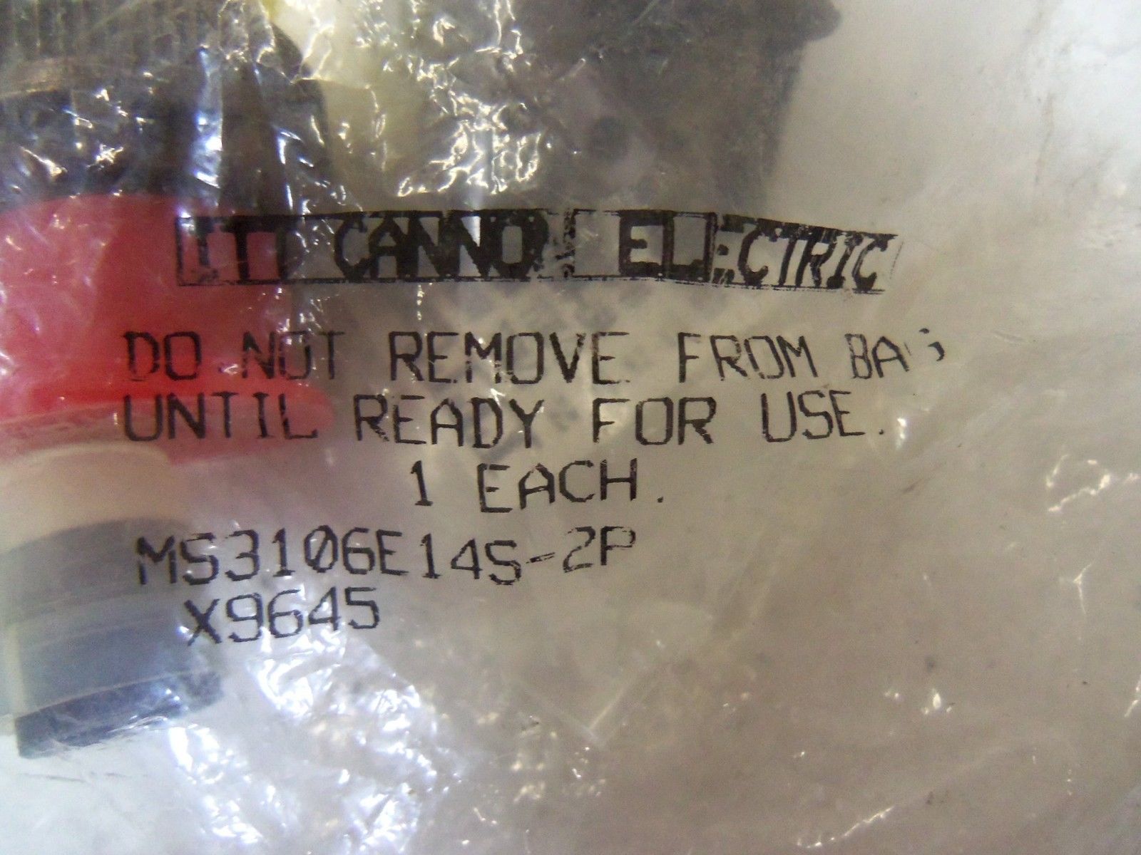 ITT CANNON ELECTRIC MS3106E14S-2P *NEW IN BAG*