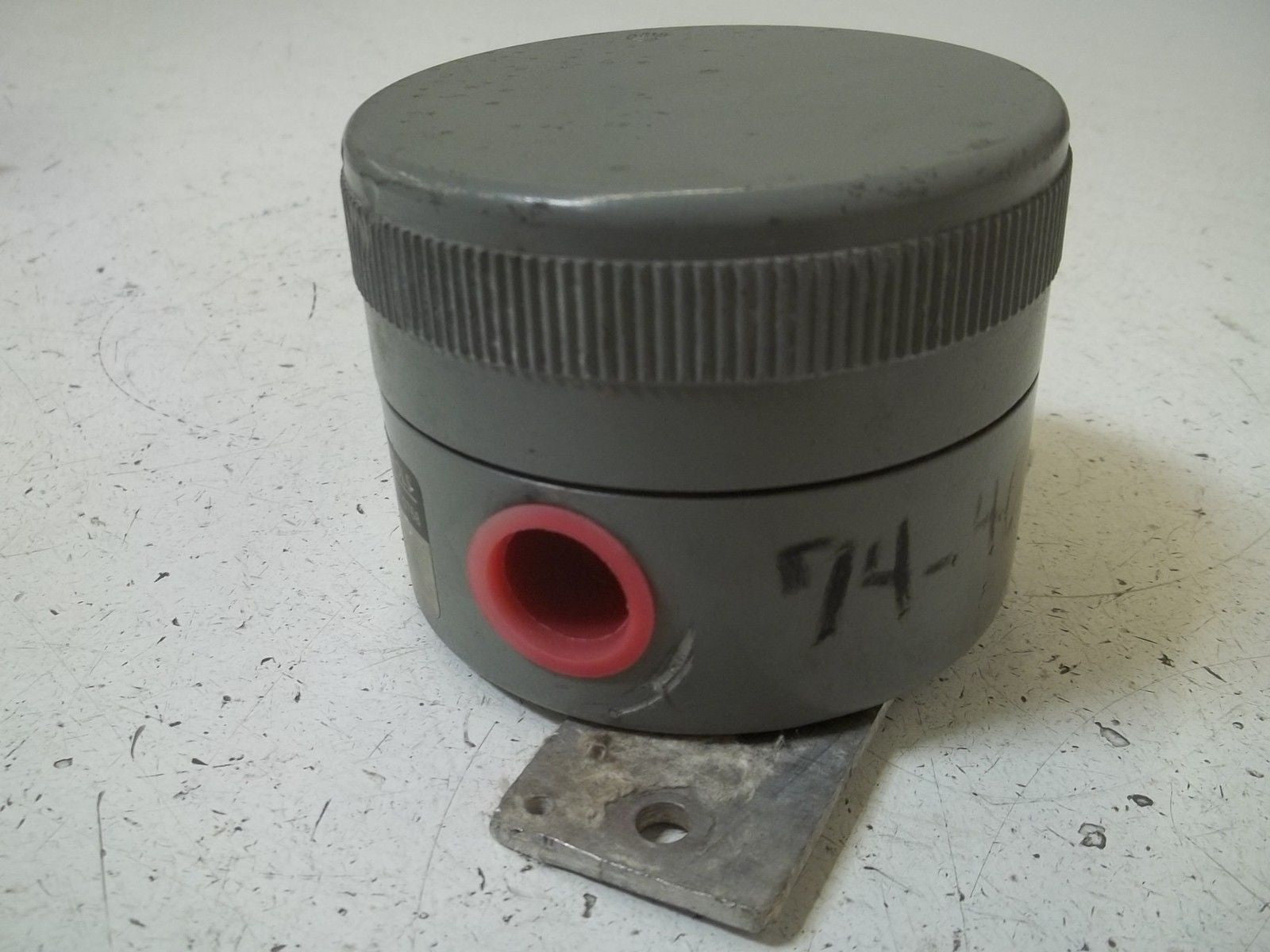 ITT CONOFLOW GPT82AAJ87 PRESSURE TO CURRENT TRANSDUCER *USED*