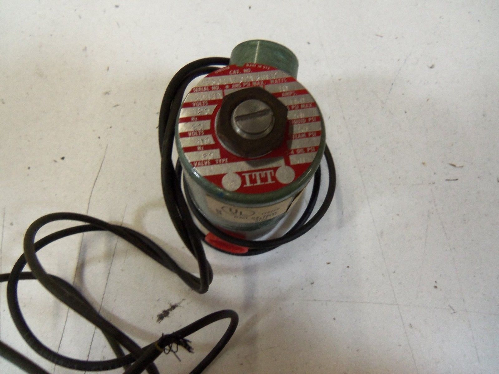 ITT GENERAL CONTROLS SOLENOID VALVE S30LAF02V3BE7 *NEW IN BOX*