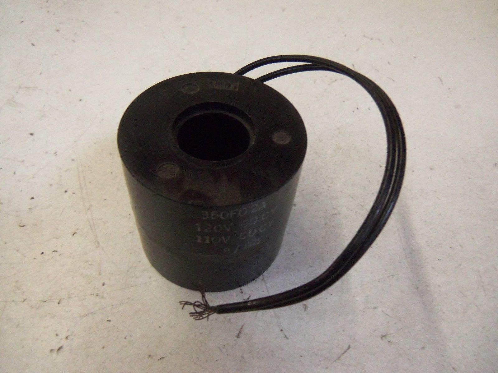 ITT GENERAL CONTROLS C350F02A SOLENOID COIL *NEW NO BOX*