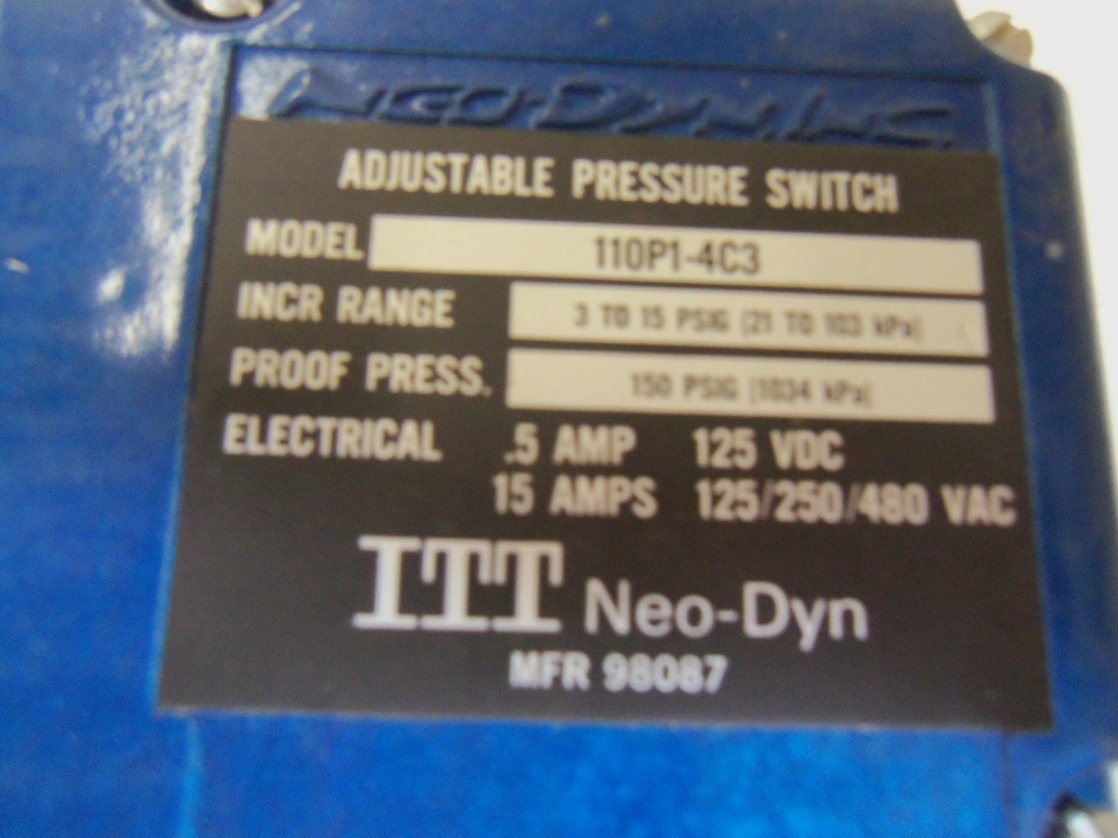 ITT NEO-DYN ADJUSTABLE PRESSURE SWITCH 110P1-4C3 *NEW IN BOX*