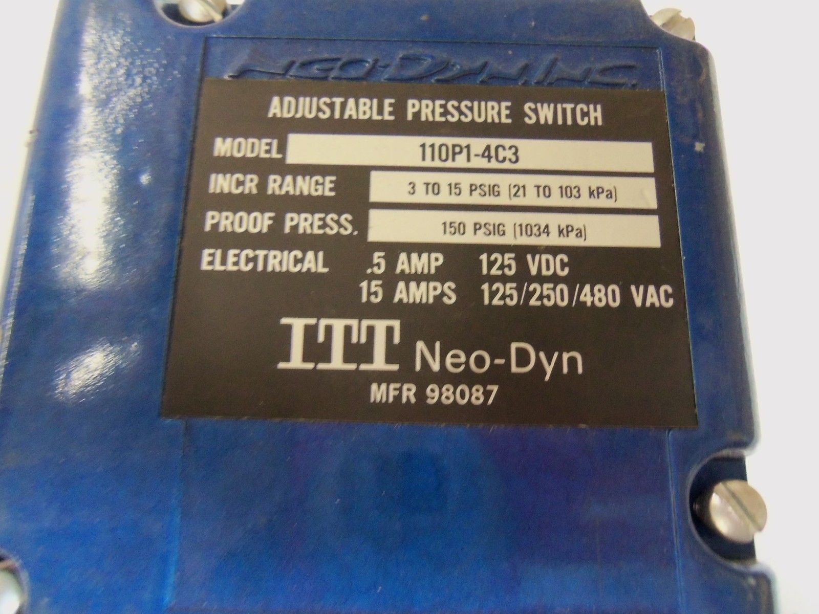 ITT NEO-DYN ADJUSTABLE PRESSURE SWITCH 110P1-4C3 *NEW IN BOX*