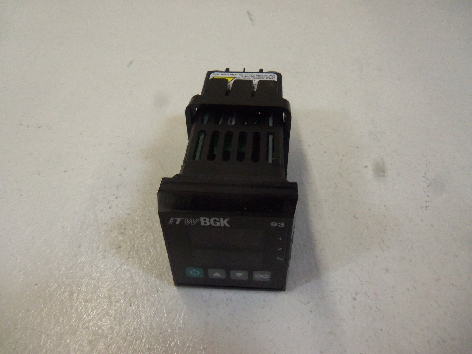 ITW BGK TEMPERATURE CONTROLLER 93AB-1FD0-00CR *NEW IN BOX*