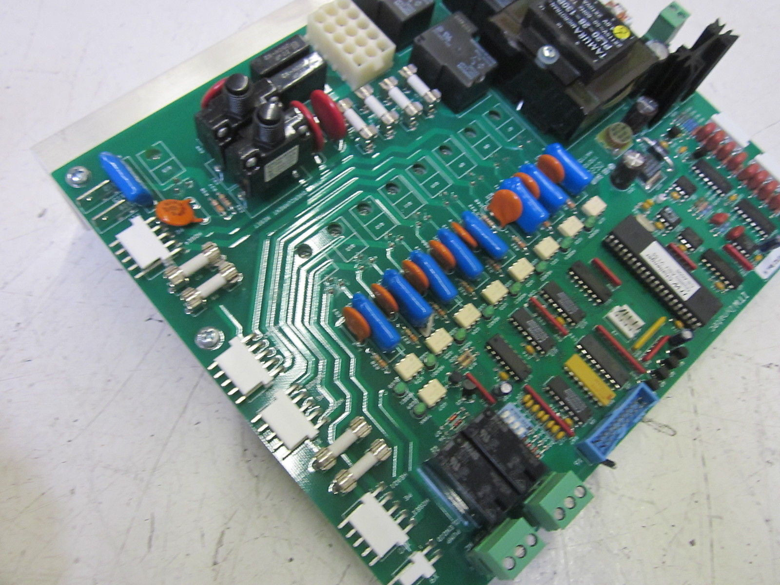 ITW CHALLENGER 110743 REV.H PCB HEAT SINK ASSEMBLY  *USED*