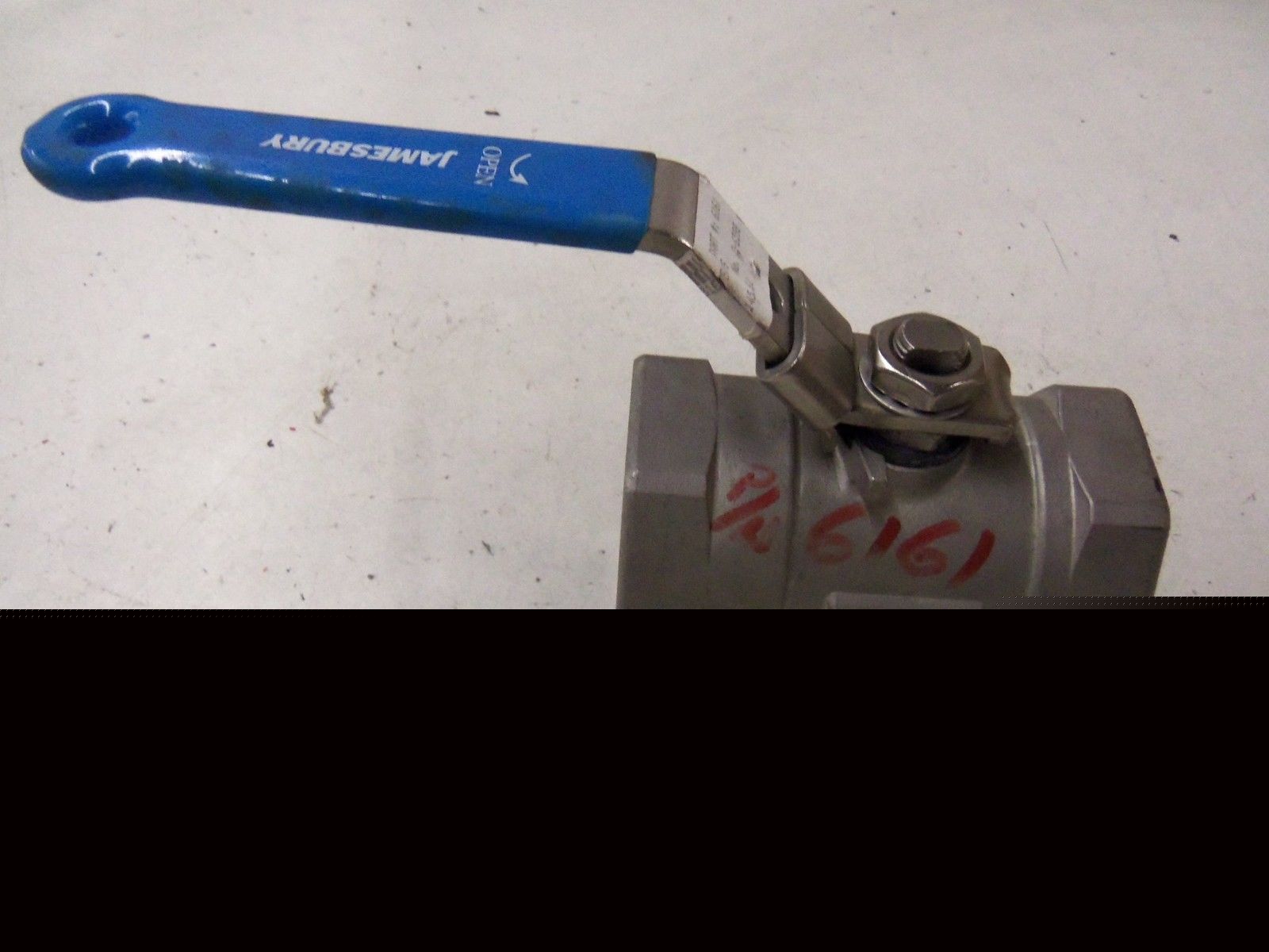 JAMESBURY CF8M  BALL VALVE *NEW NO BOX*