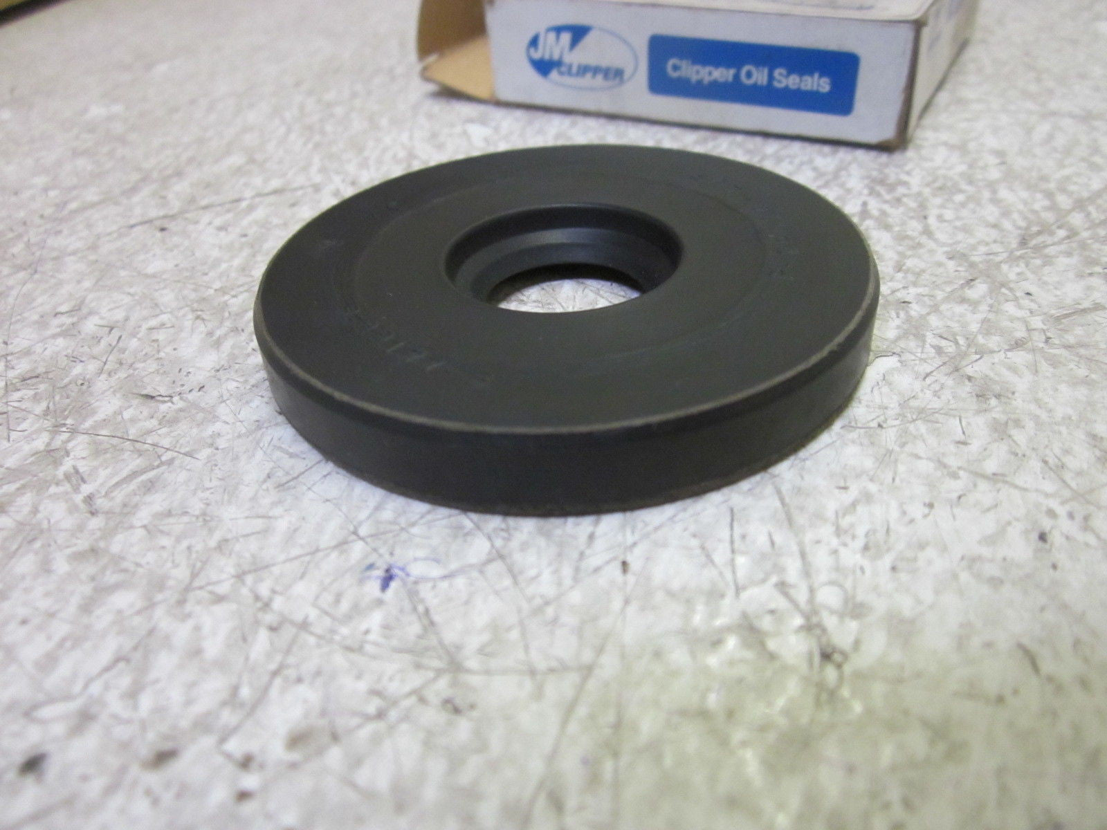 JM CLIPPER 0087-19014 OIL SEAL *NEW IN BOX*