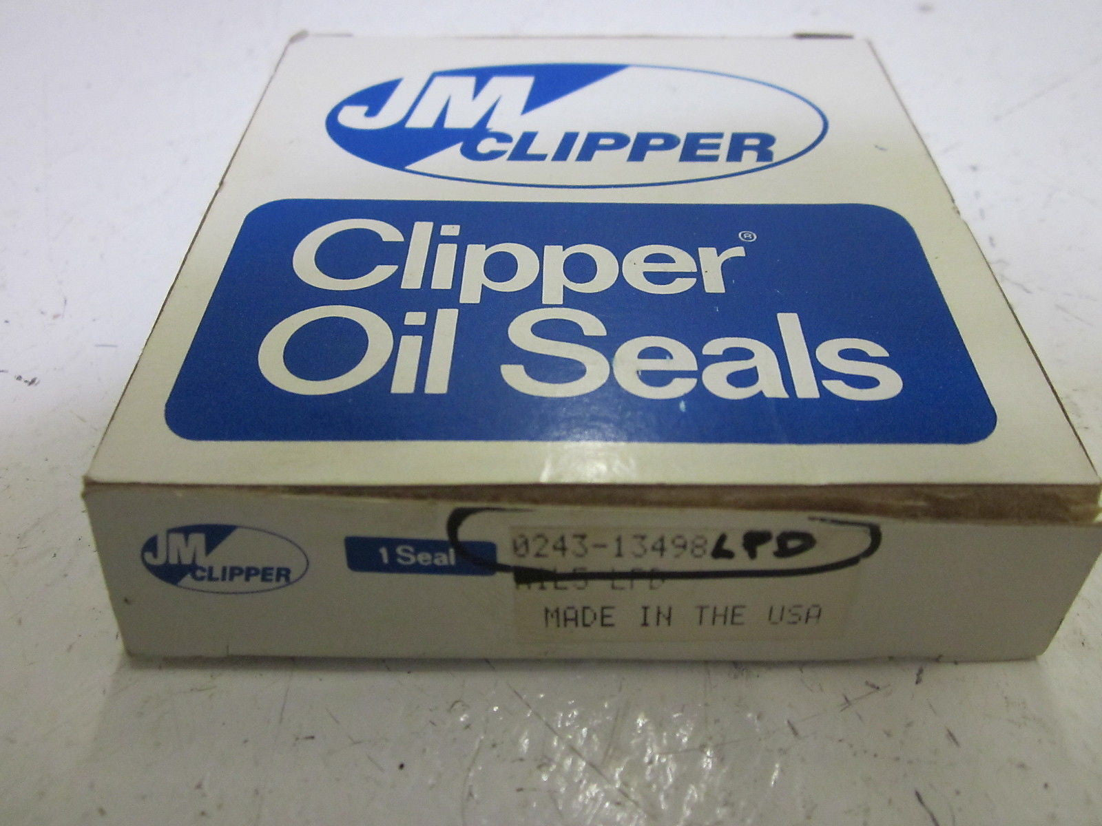 JM CLIPPER 0243-13498 LPD OIL SEAL *NEW IN BOX*