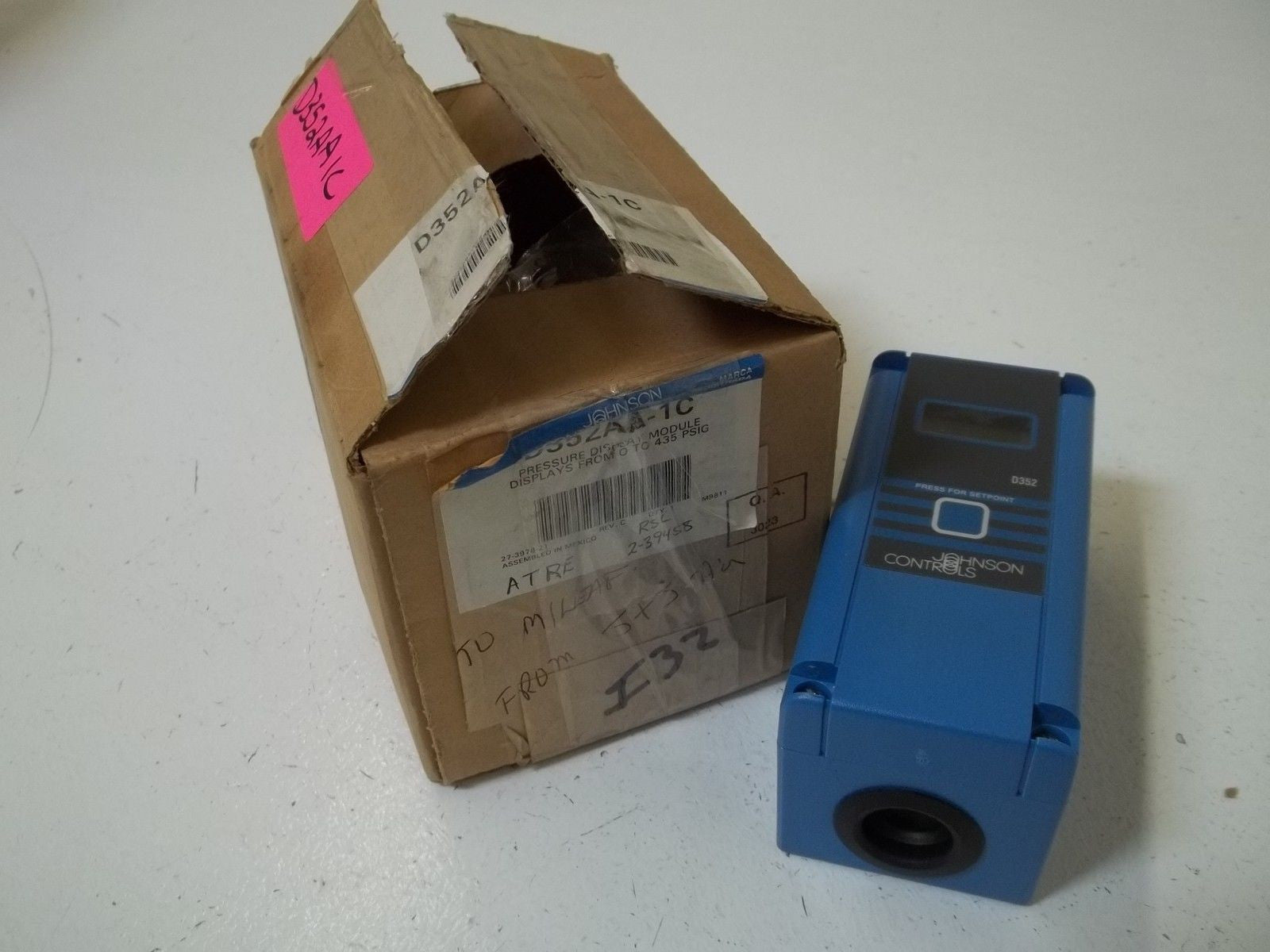 JOHNSON CONTROLS D352AA-1C PRESSURE DISPLAY MODULE *NEW IN BOX*