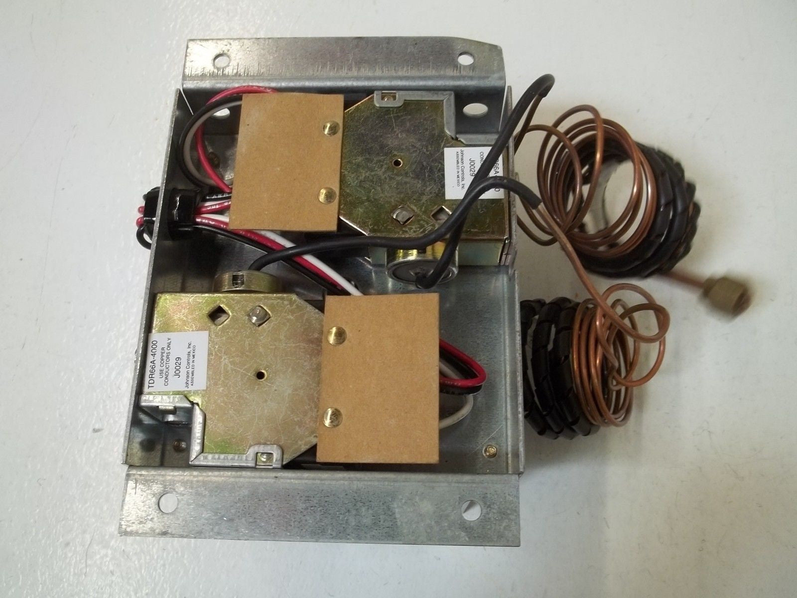 JOHNSON CONTROLS P66BAB-5 ELECTRONIC FAN SPEED CONTROL *USED*