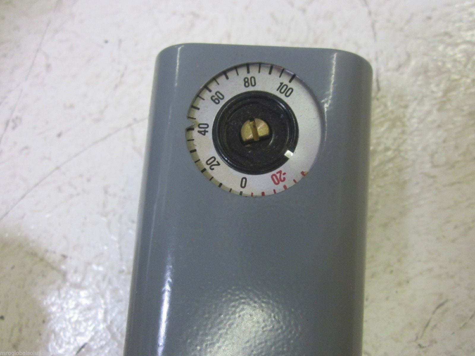 JOHNSON CONTROLS A19AAF-20 *USED*