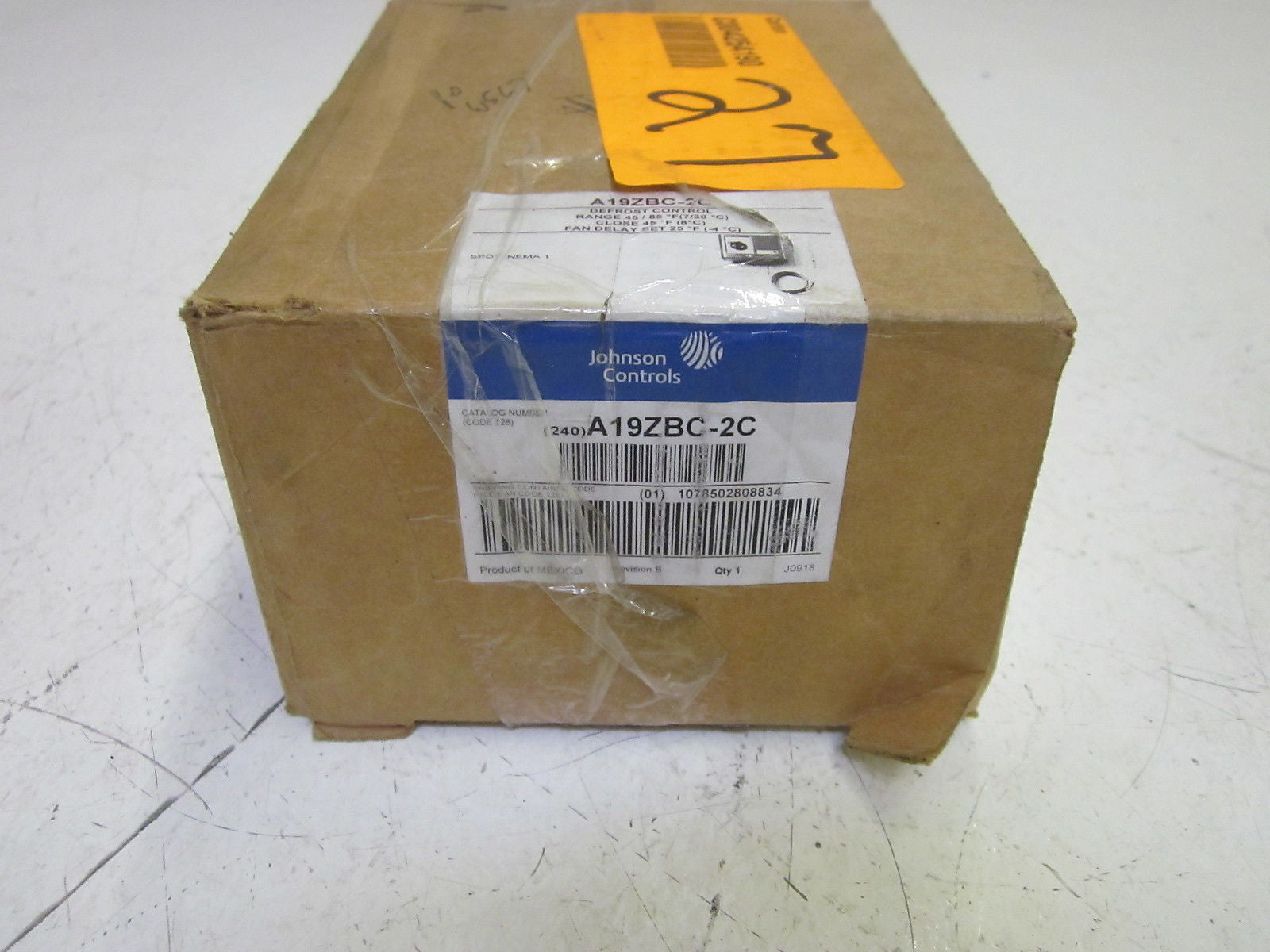 JOHNSON CONTROLS A19ZBC-2C DEFROST CONTROL*NEW IN BOX*
