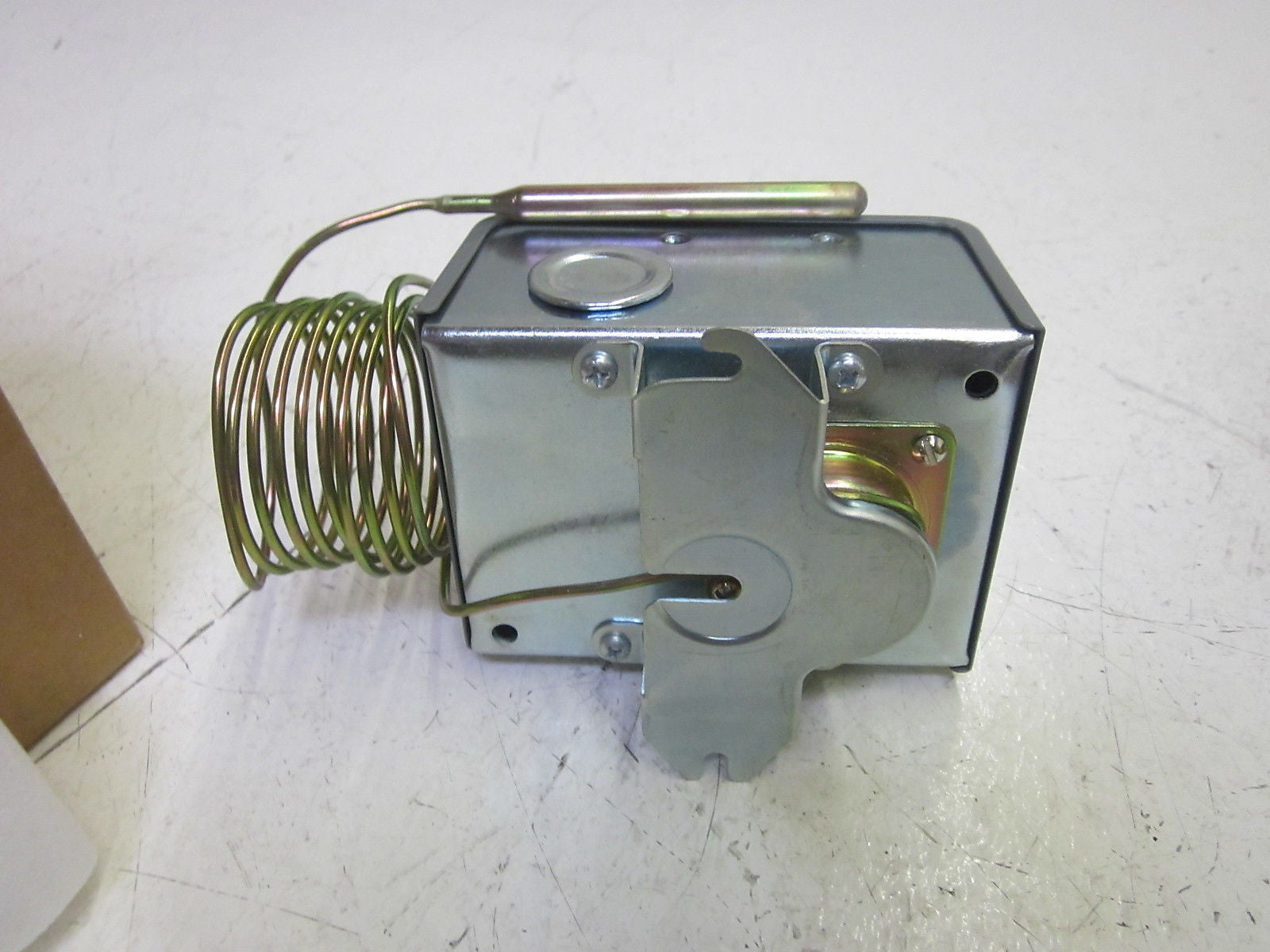 JOHNSON CONTROLS A19ZBC-2C DEFROST CONTROL*NEW IN BOX*