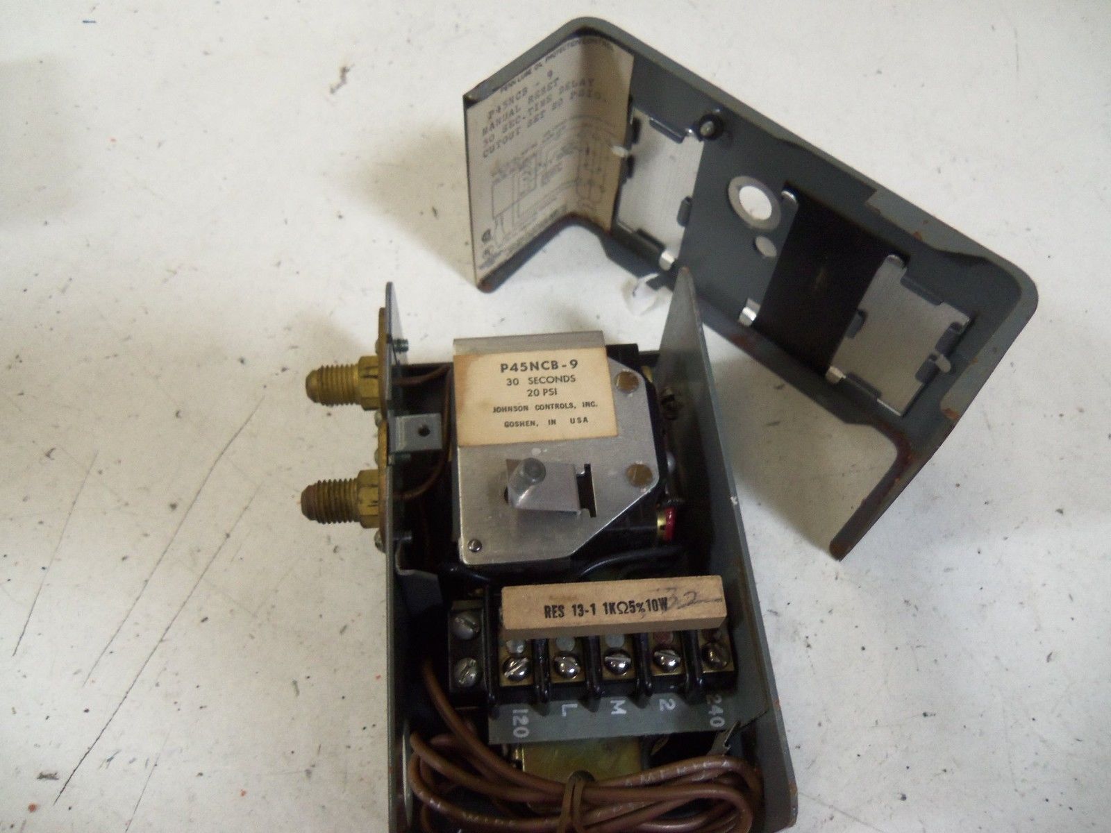 JOHNSON CONTROLS , INC. P45NCB-9 *USED*