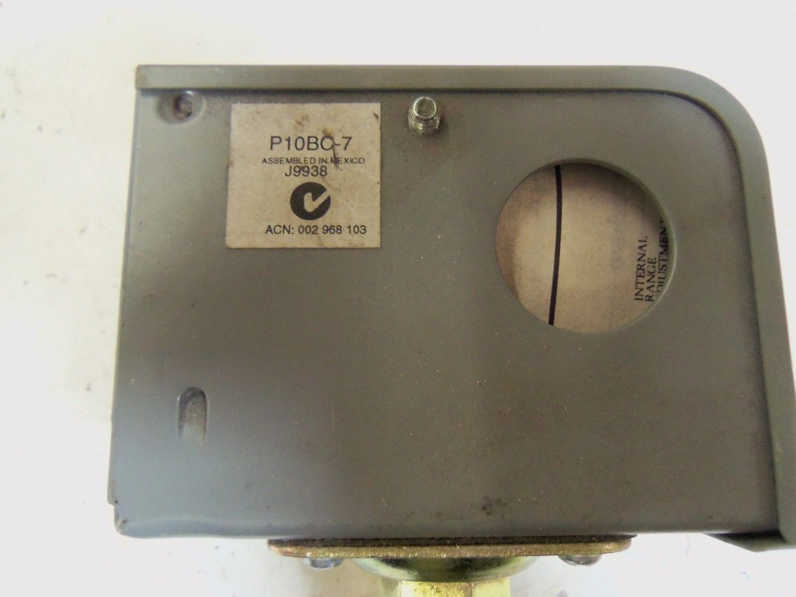JOHNSON CONTROLS P10BC-7 *USED*