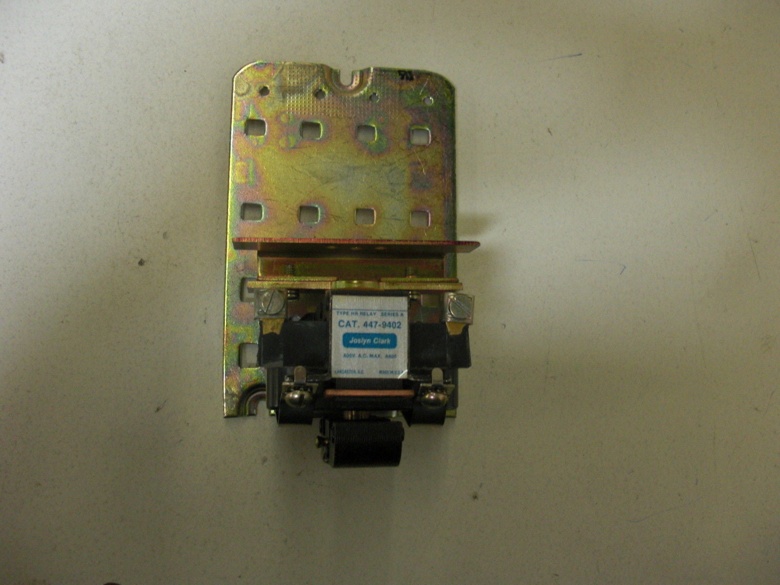 JOSLYN CLARK 447-9402  RELAY 180VDC 4POLE *NEW NO BOX*
