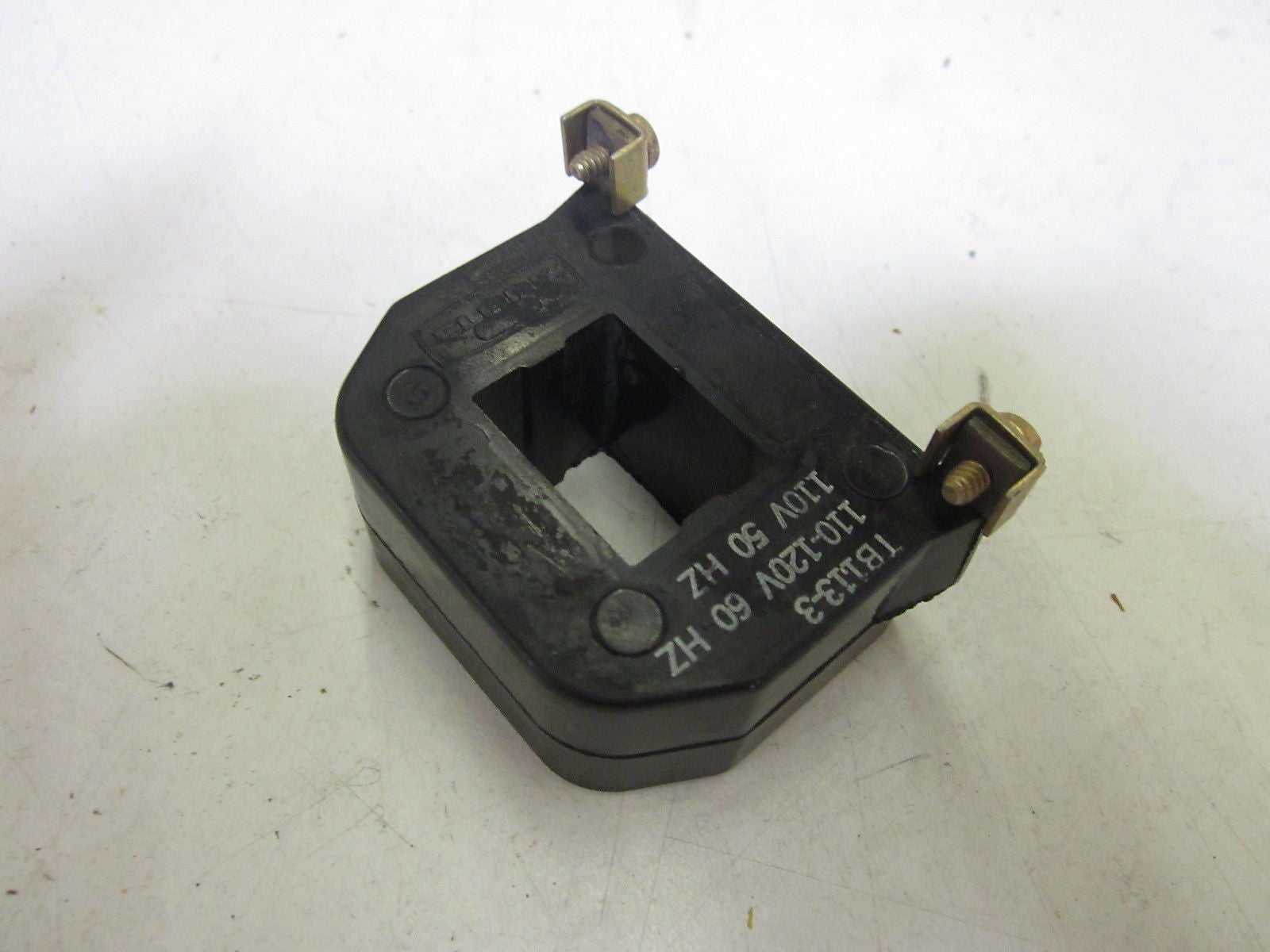 JOSLYN CLARK TB113-3 110V-120V *NEW NO BOX*