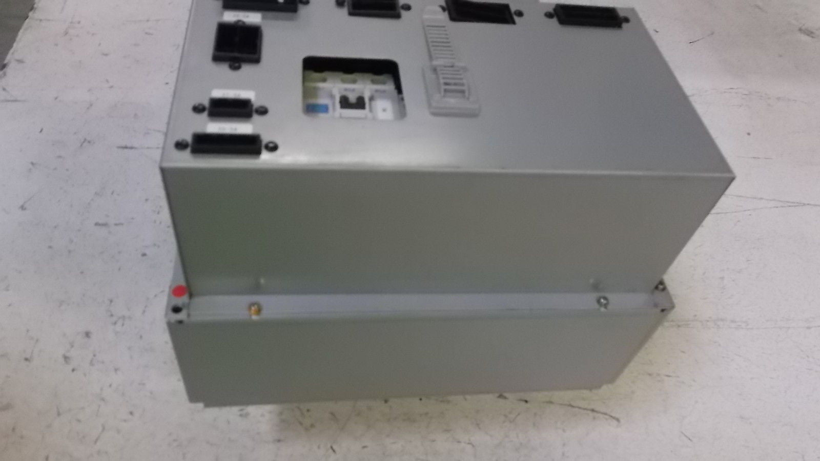 KAWASAKI 50607-1213 SERVO AMP *NEW IN BOX*